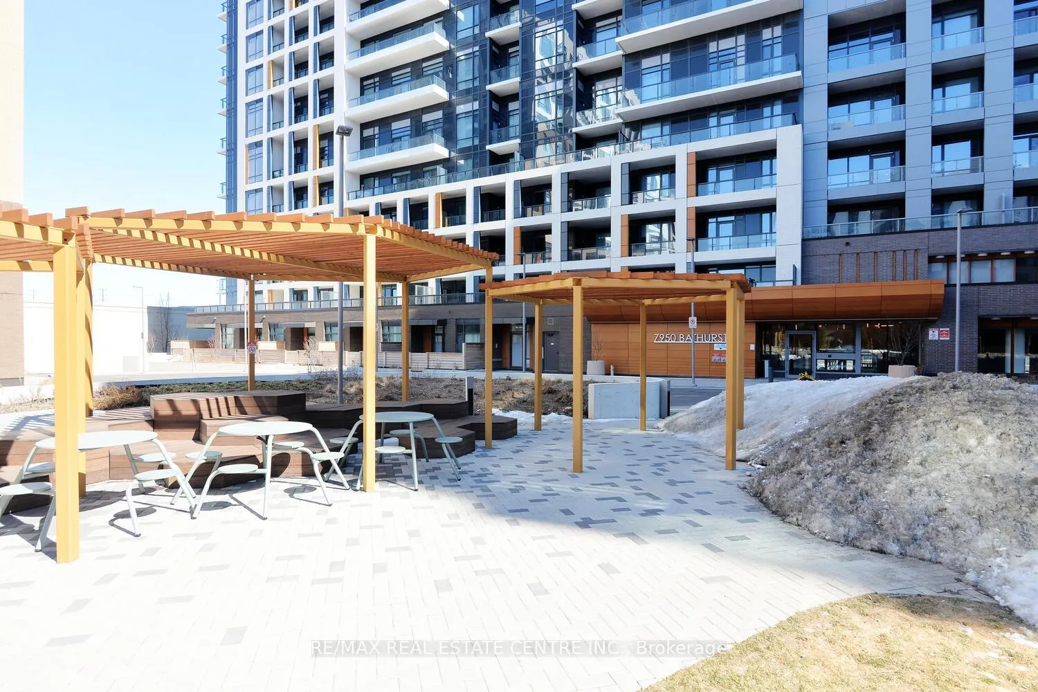Photo 16 of Unit 416, 7950 Bathurst Street, Vaughan, Beverley Glen — HOMEH