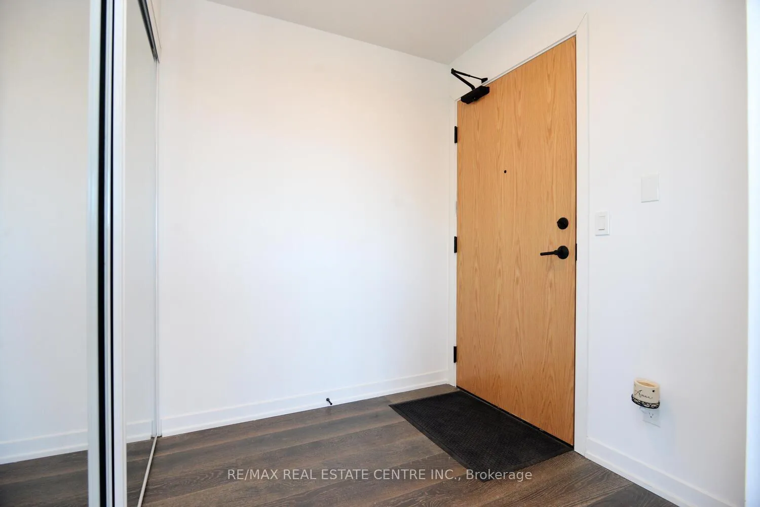 Photo 44 of Unit 416, 7950 Bathurst Street, Vaughan, Beverley Glen — HOMEH