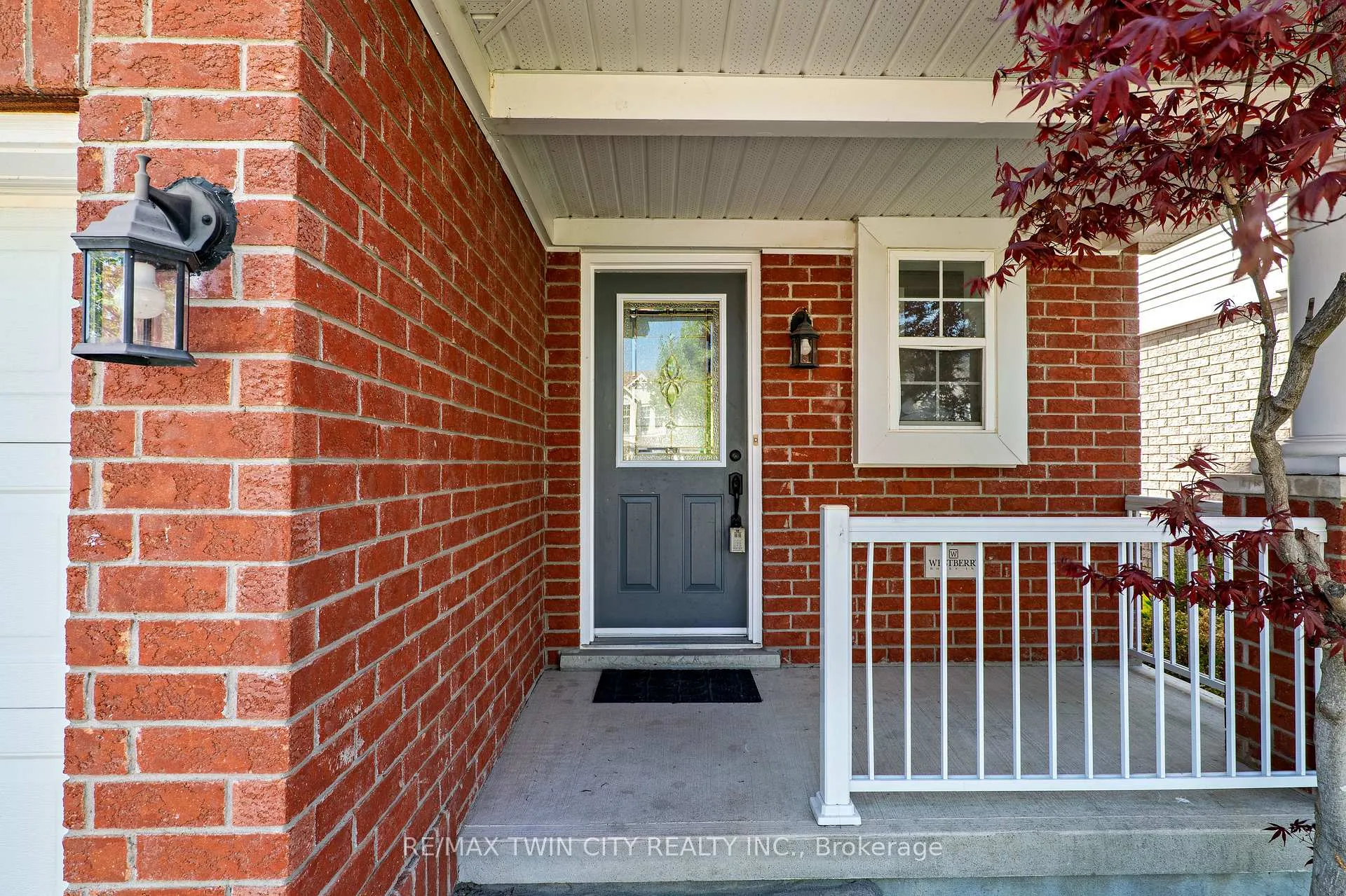 Photo 2 of 635 Bonavista Drive, Waterloo — HOMEH
