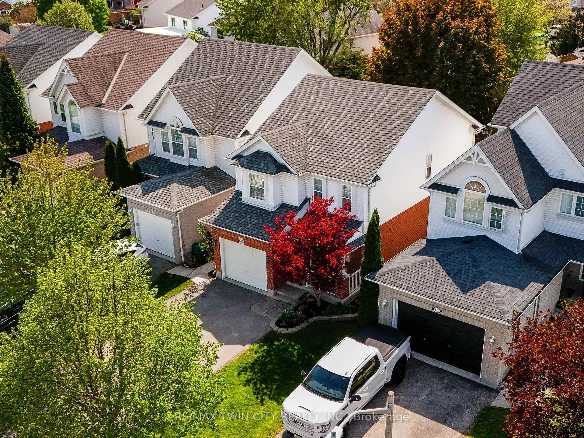 Photo 50 of 635 Bonavista Drive, Waterloo — HOMEH