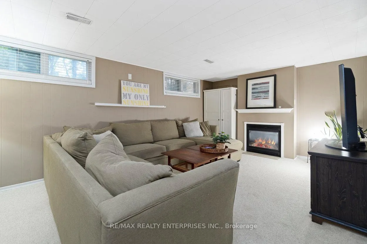 Photo 28 of 265 Snowden Road, Oakville, Bronte — HOMEH