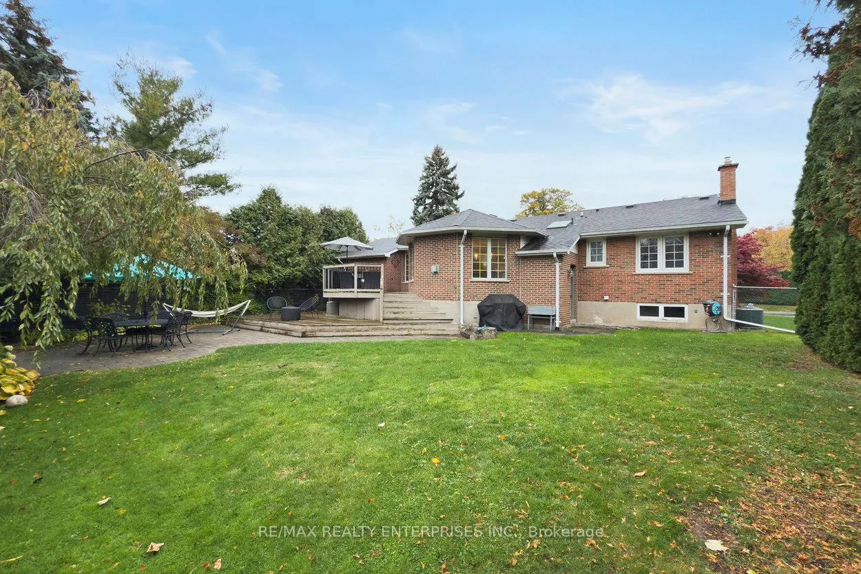 Photo 36 of 265 Snowden Road, Oakville, Bronte — HOMEH