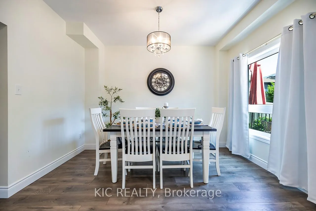 Photo 19 of 141 Waller Street, Whitby, Rolling Acres — HOMEH