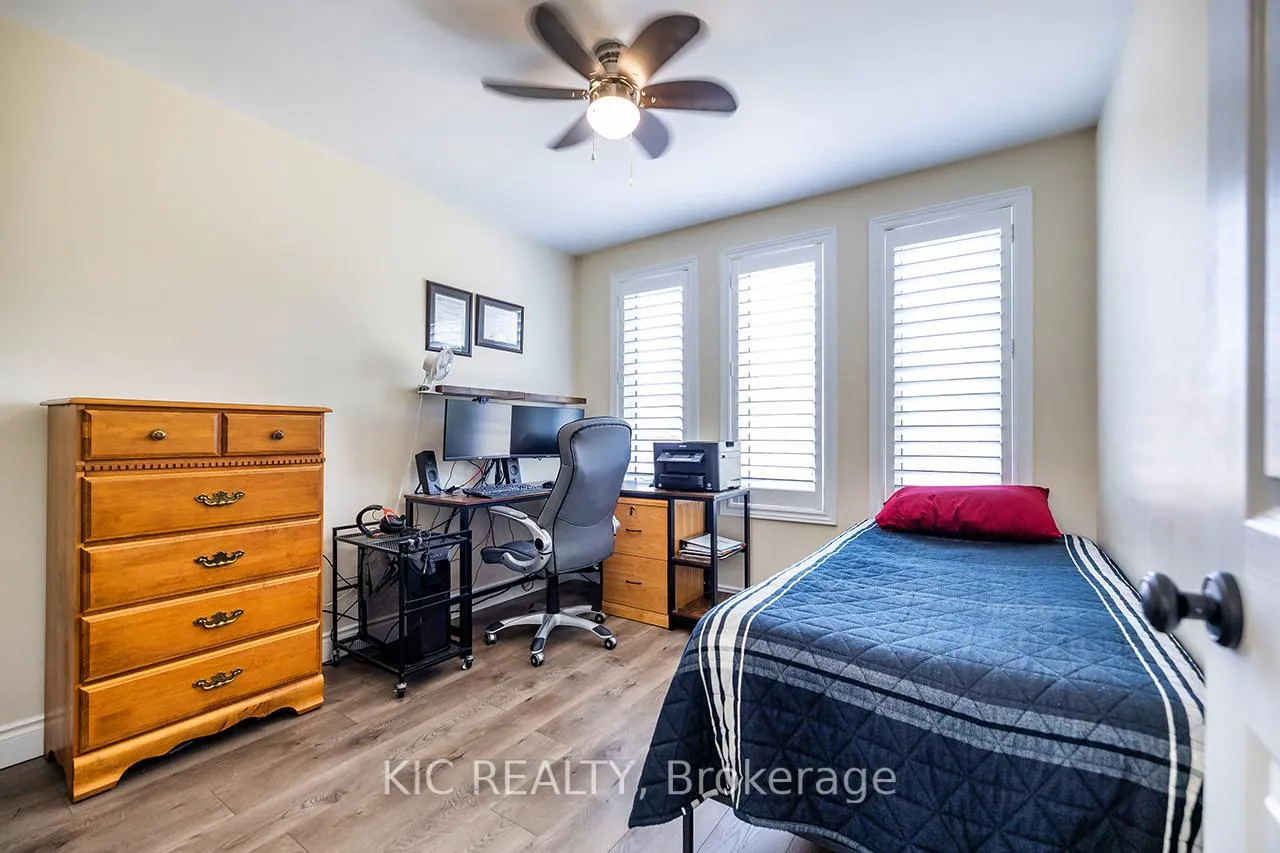 Photo 27 of 141 Waller Street, Whitby, Rolling Acres — HOMEH
