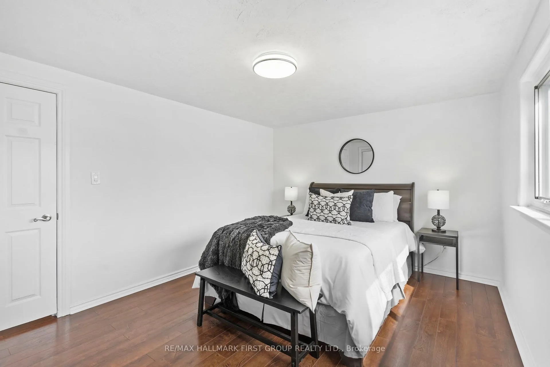 Photo 20 of 428 Dean Avenue, Oshawa, Central — HOMEH