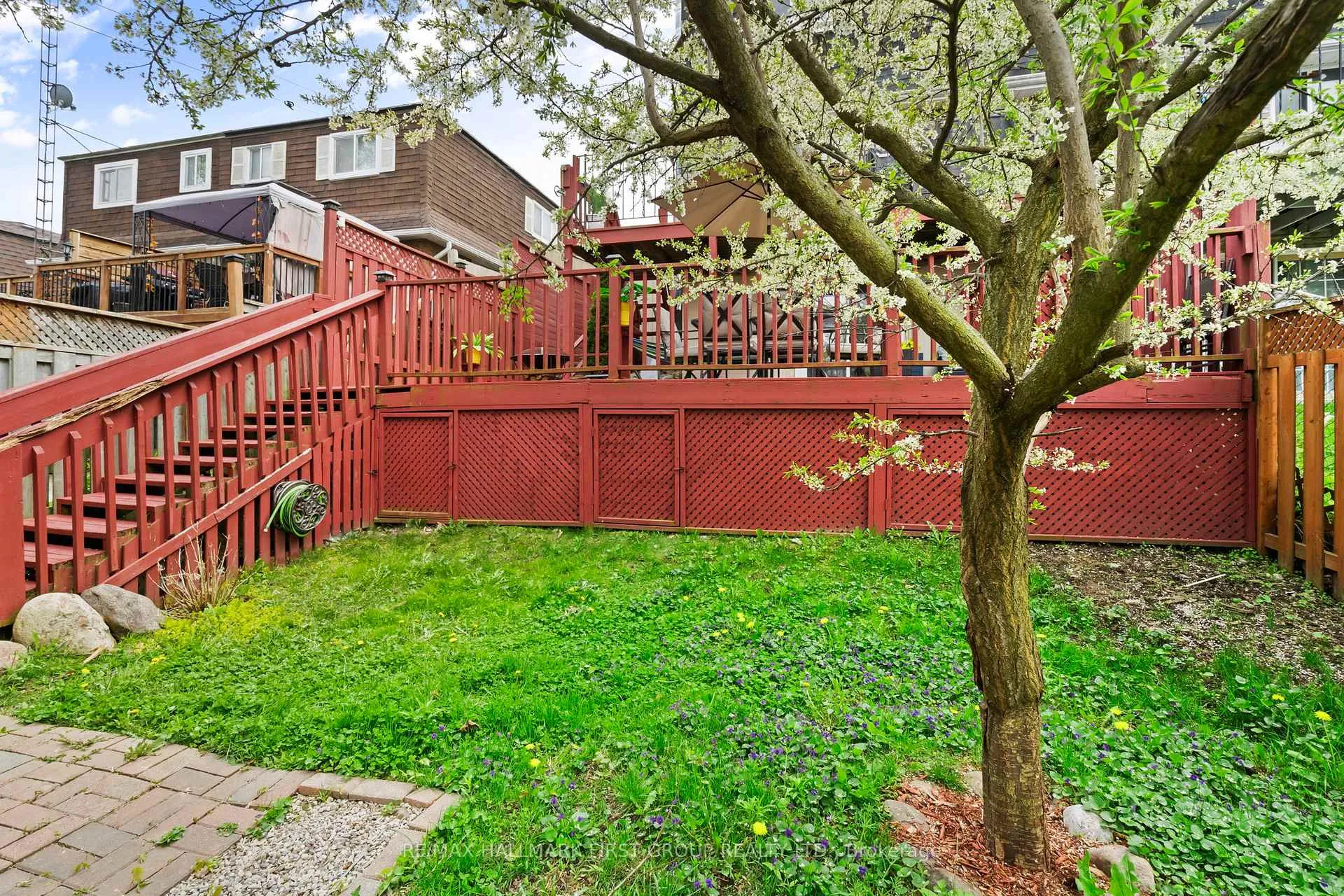 Photo 36 of 428 Dean Avenue, Oshawa, Central — HOMEH