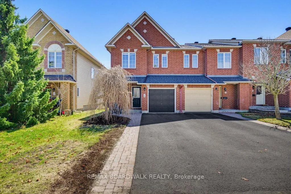 Photo 2 of 10 Valemont Street, Ottawa, Barrhaven East — HOMEH