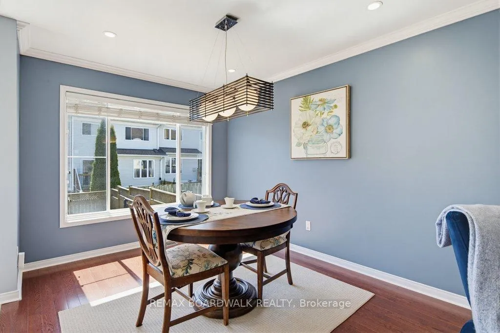 Photo 11 of 10 Valemont Street, Ottawa, Barrhaven East — HOMEH