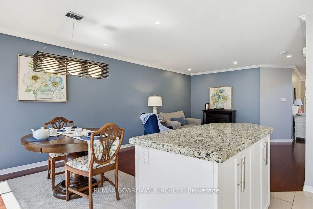 Photo 15 of 10 Valemont Street, Ottawa, Barrhaven East — HOMEH