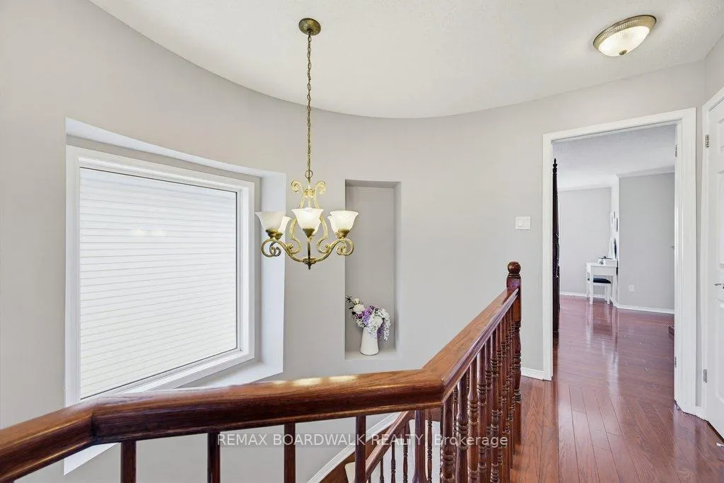 Photo 21 of 10 Valemont Street, Ottawa, Barrhaven East — HOMEH