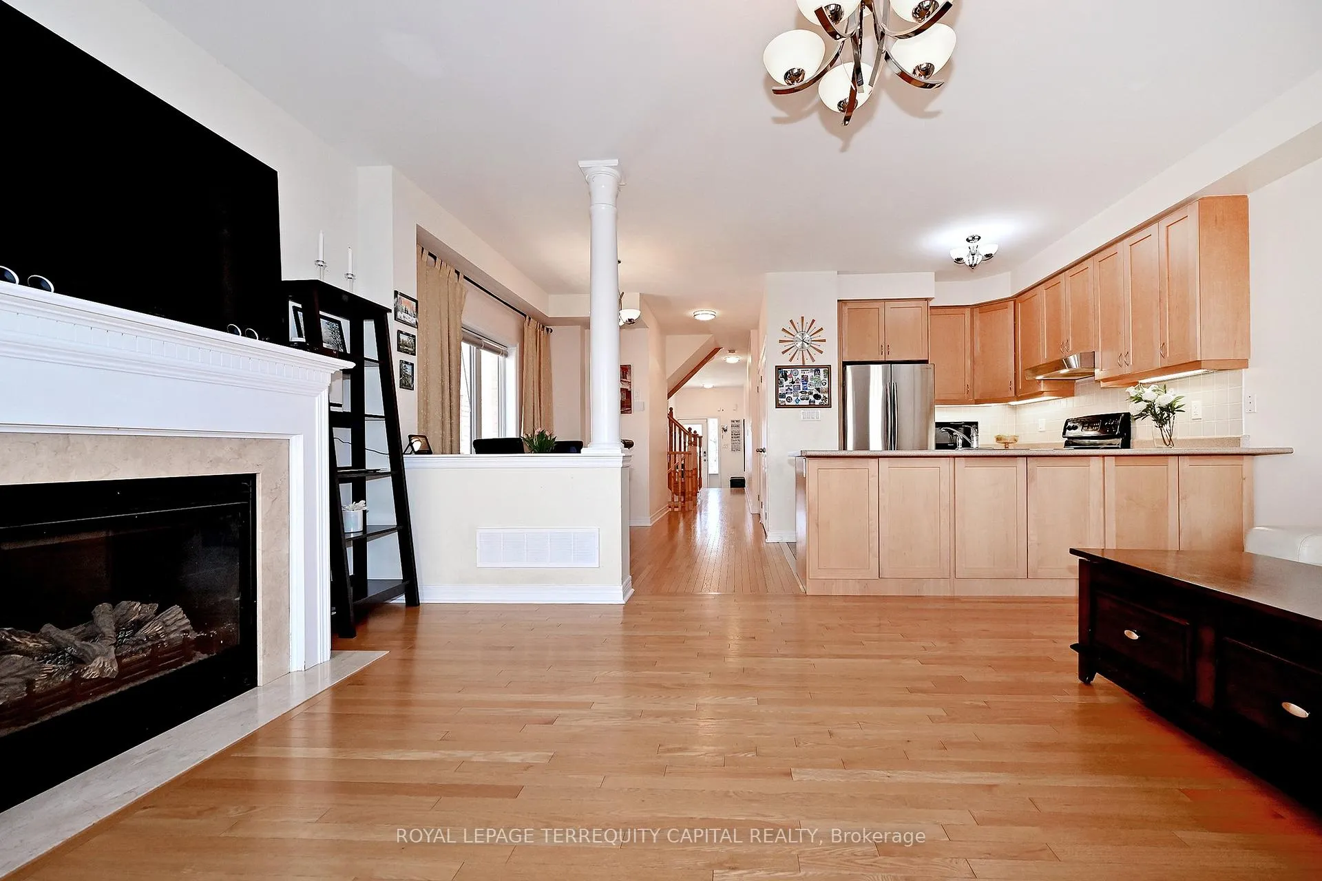 Photo 11 of 70 Lealinds Road, Vaughan, Patterson — HOMEH