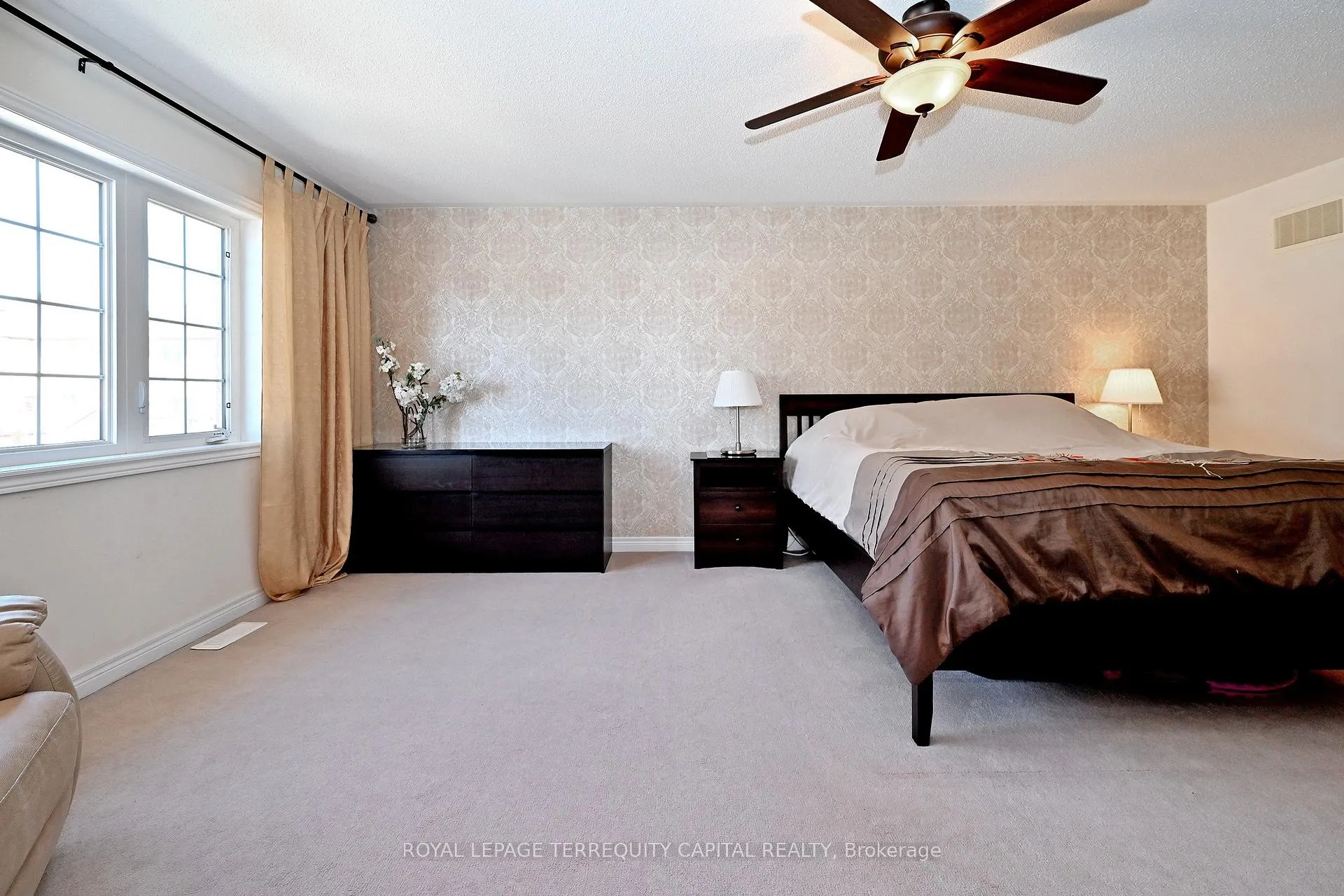 Photo 20 of 70 Lealinds Road, Vaughan, Patterson — HOMEH
