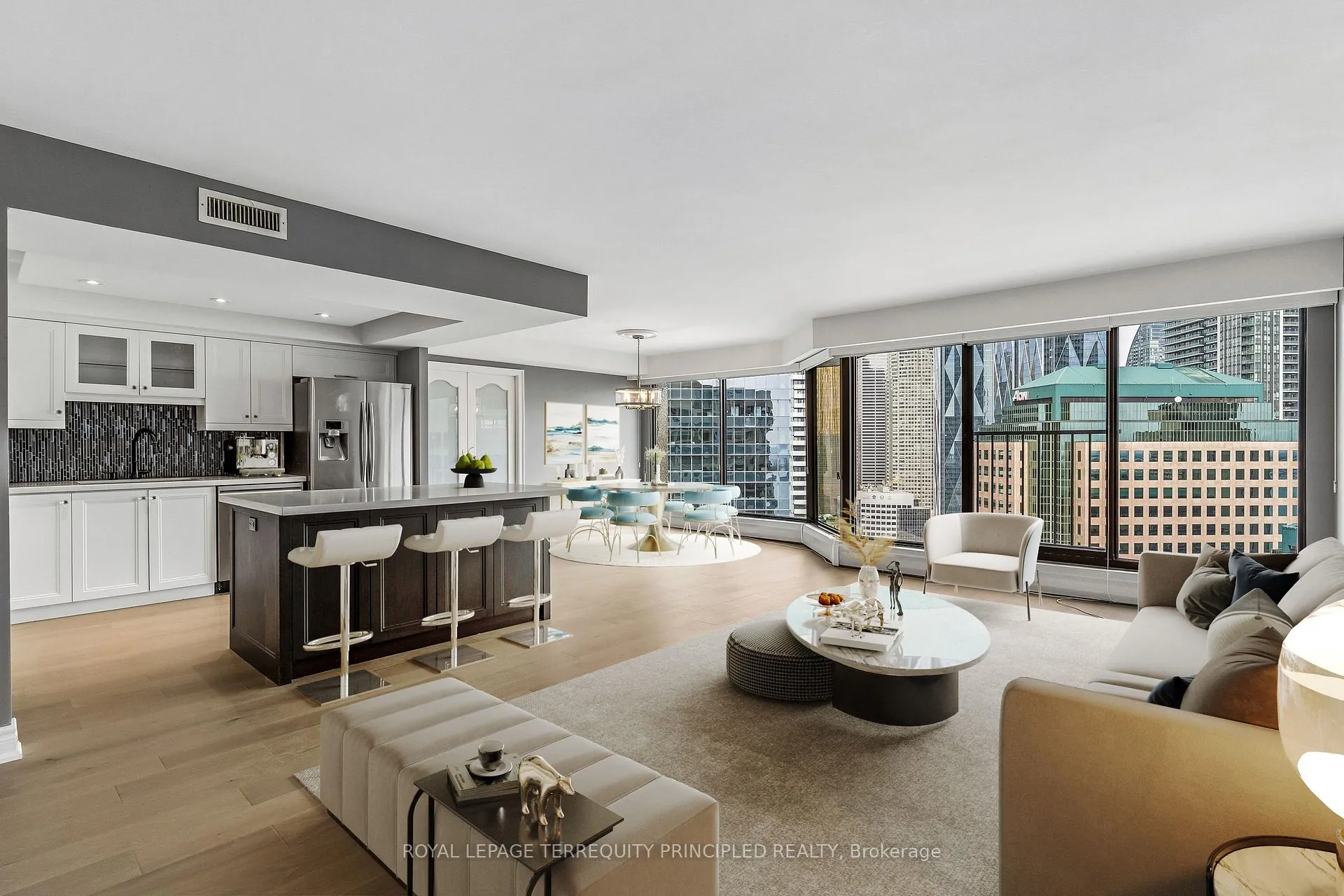 Photo 2 of Unit 3413, 55 Harbour Square, Toronto, Waterfront Communities — HOMEH