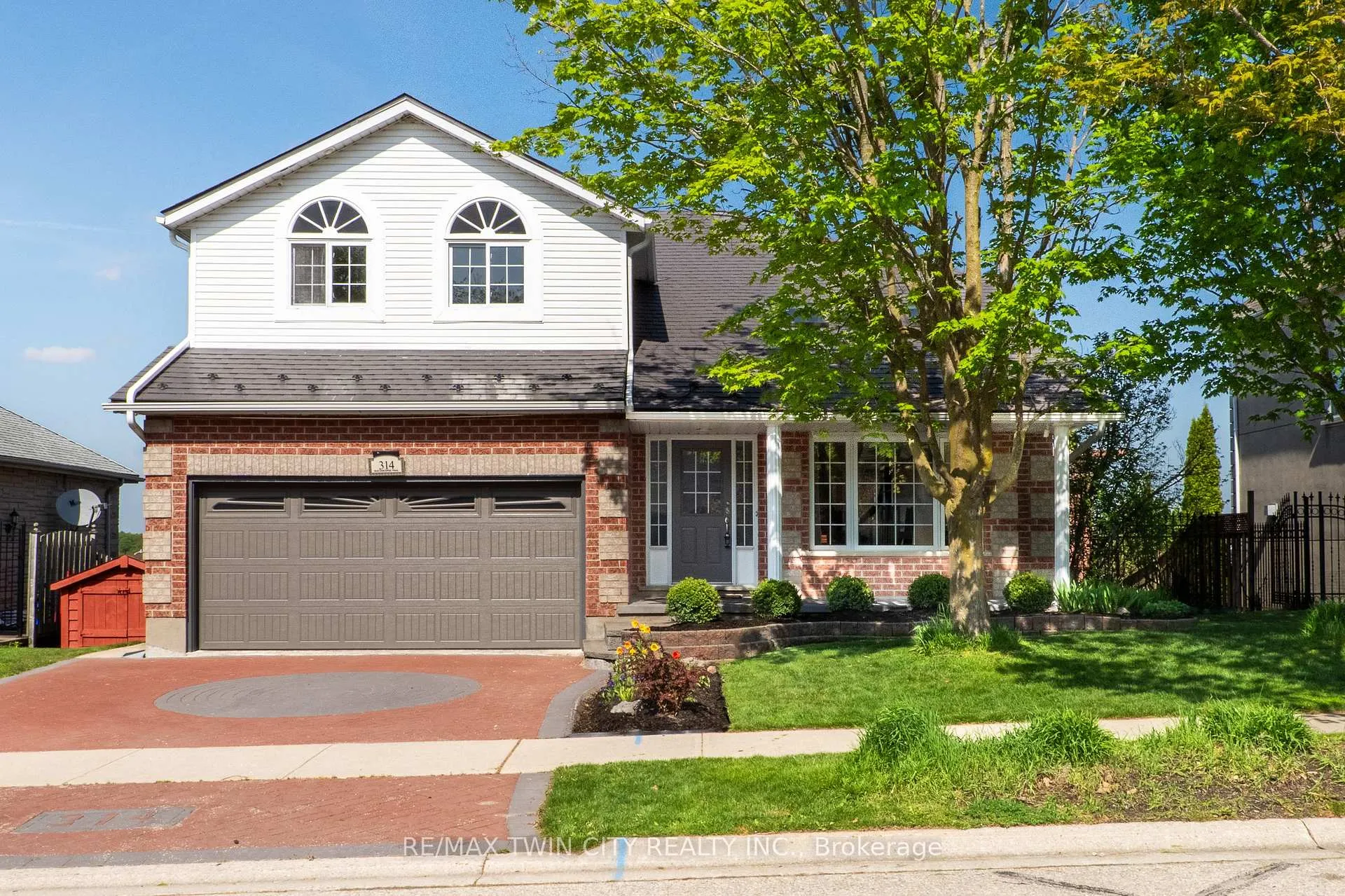 Front of 314 Old Chicopee Trail