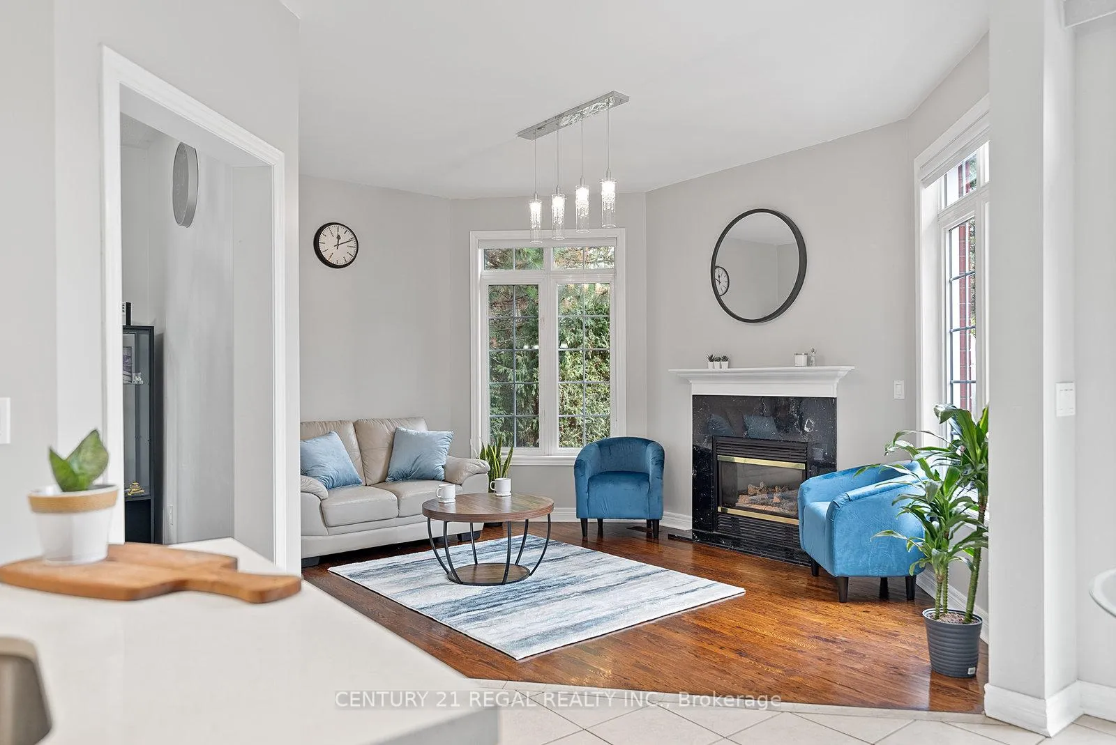 Photo 25 of 42 Ballymore Drive, Aurora, Bayview Wellington — HOMEH