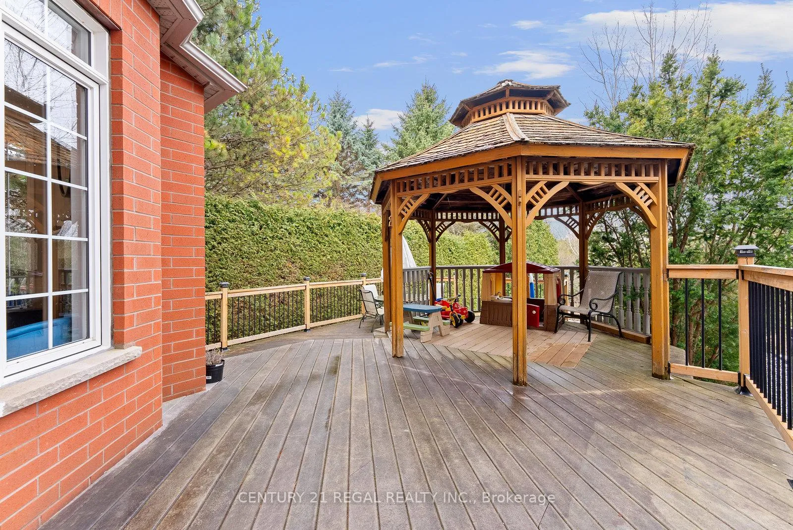 Photo 46 of 42 Ballymore Drive, Aurora, Bayview Wellington — HOMEH