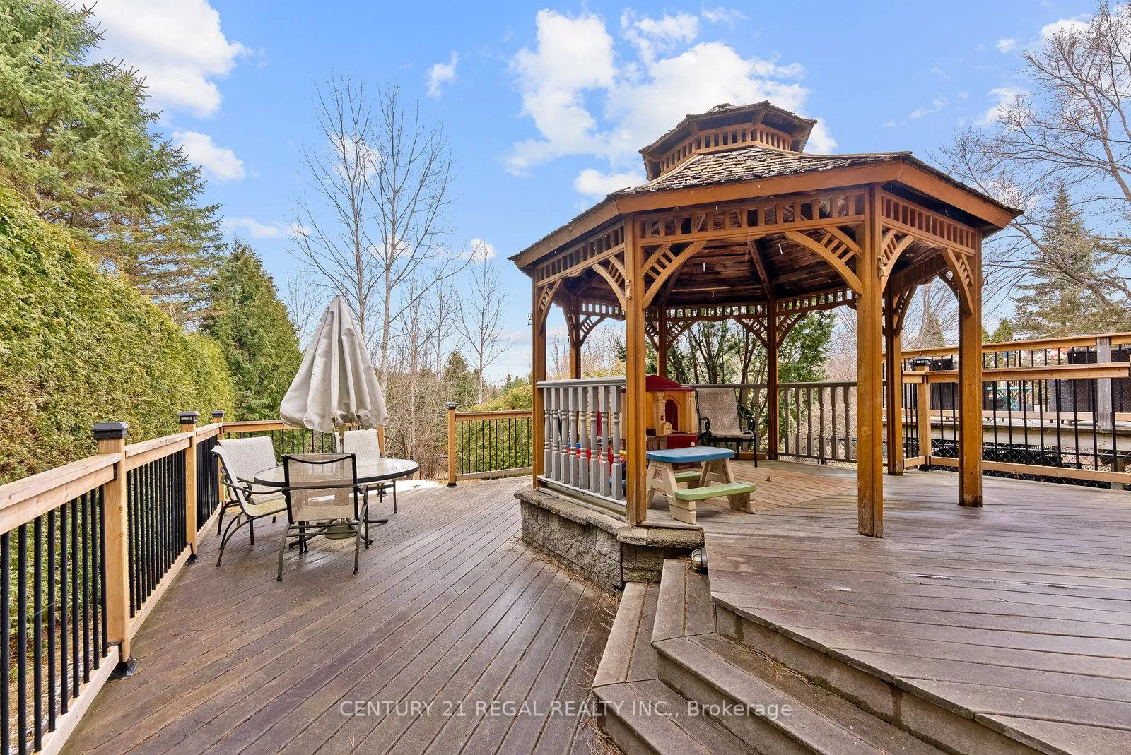 Photo 48 of 42 Ballymore Drive, Aurora, Bayview Wellington — HOMEH