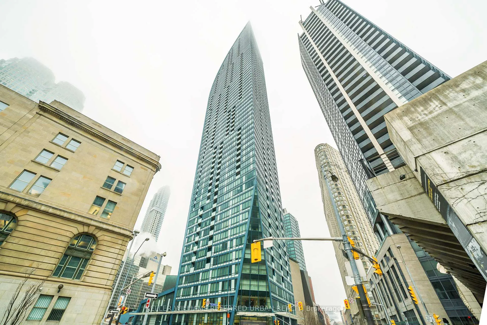 Photo 20 of Unit 3607, 8 The Esplanade, Toronto, Waterfront Communities — HOMEH