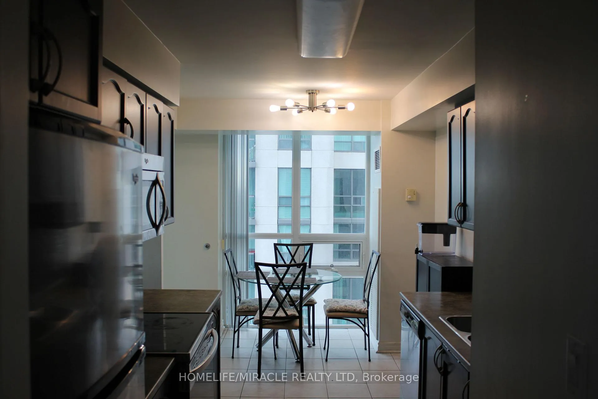 Photo 3 of Unit 1608, 88 Grangeway Avenue, Scarborough, Woburn — HOMEH