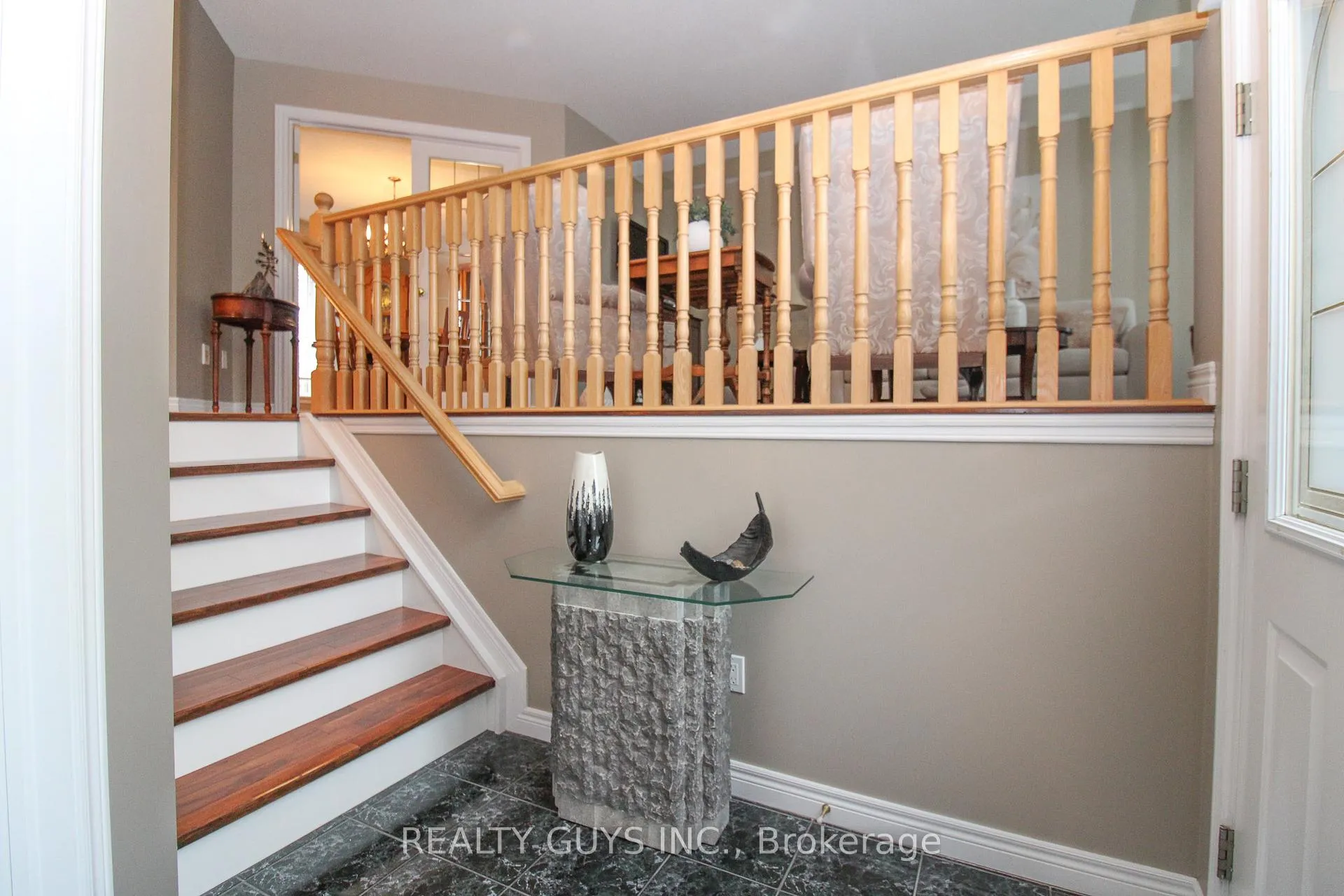 Photo 17 of 34 Olde Forest Lane, Kawartha Lakes, Bobcaygeon — HOMEH