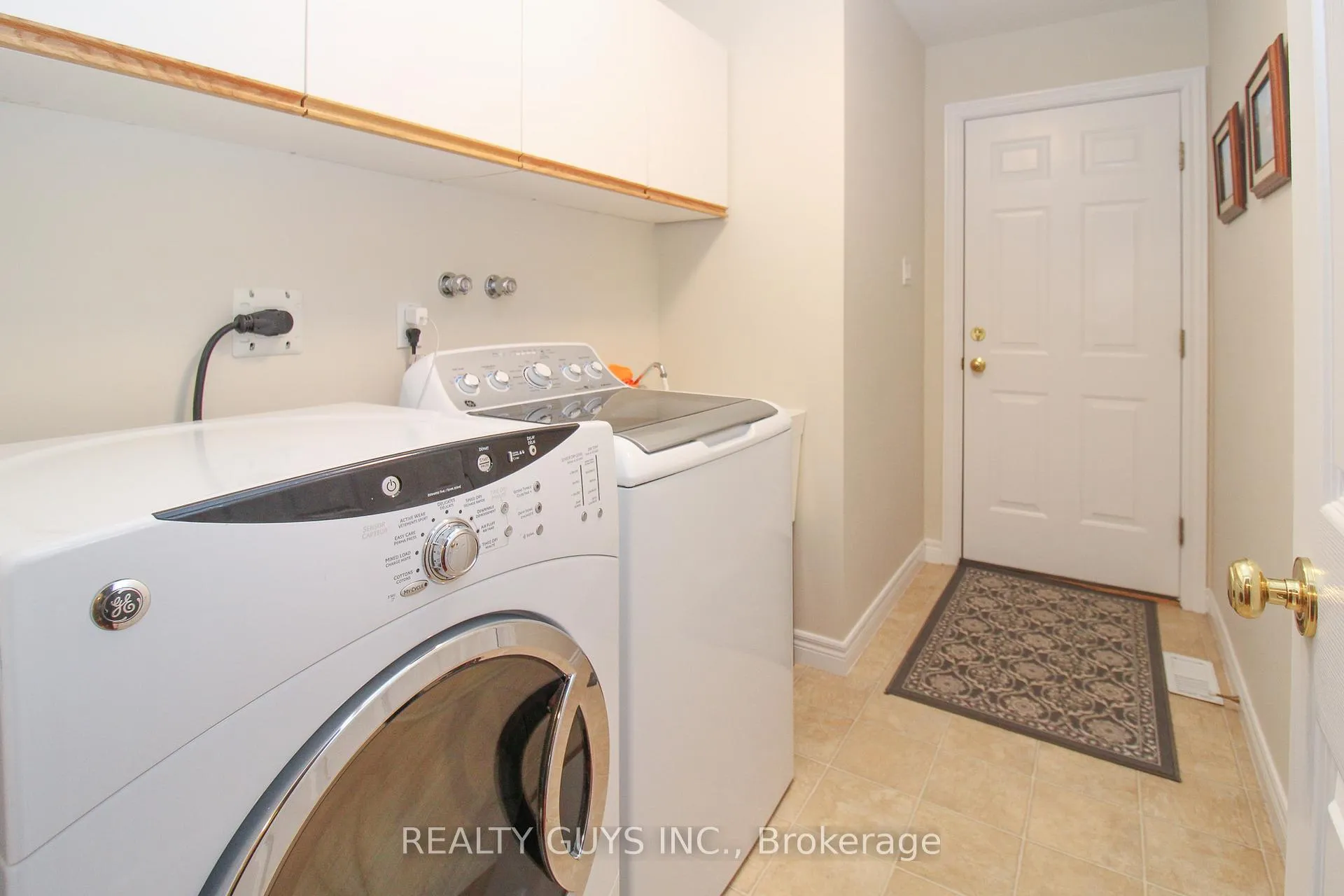 Photo 37 of 34 Olde Forest Lane, Kawartha Lakes, Bobcaygeon — HOMEH