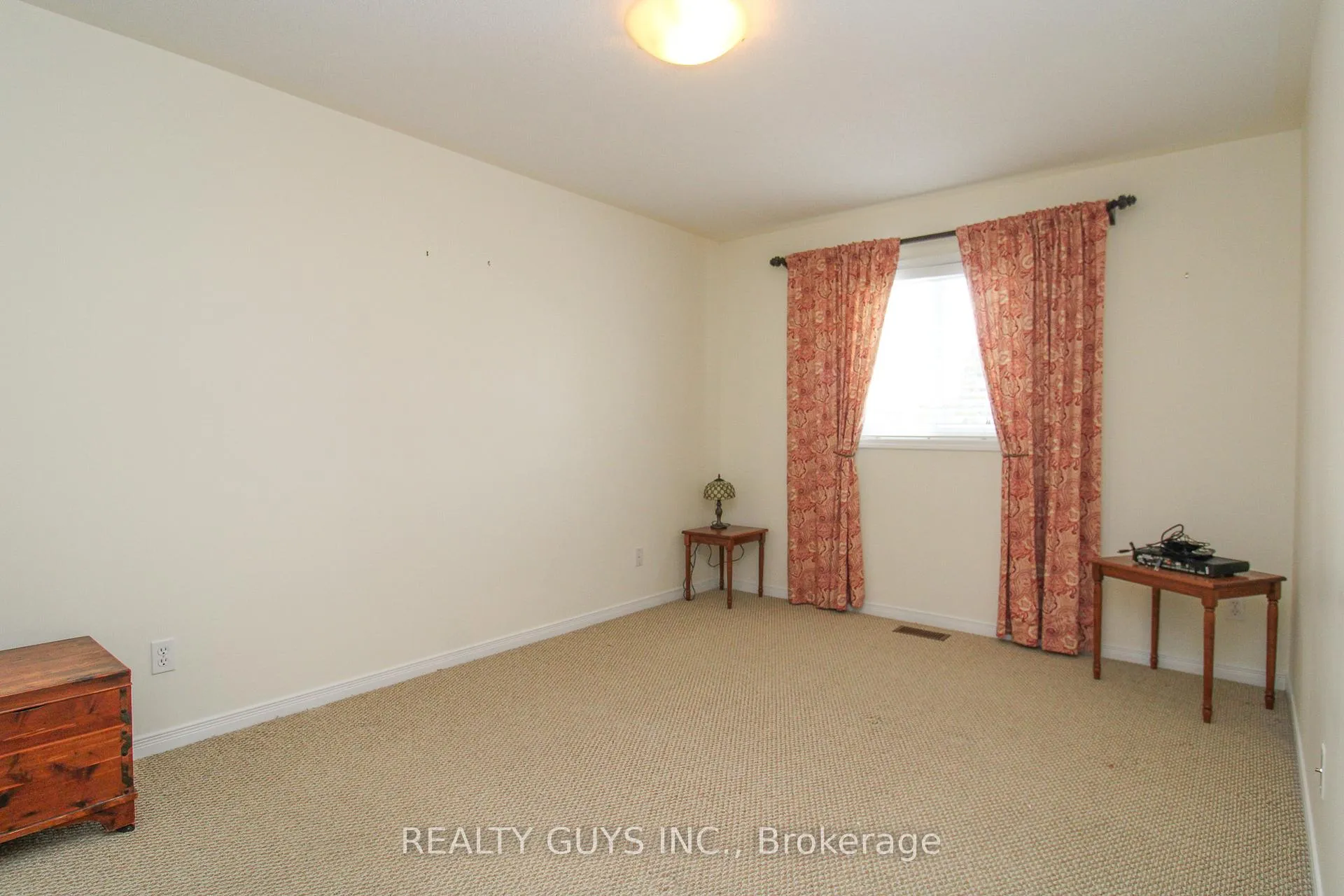 Photo 18 of Unit UNIT #6, 909 Wentworth Street, Peterborough, Otonabee Ward 1 — HOMEH