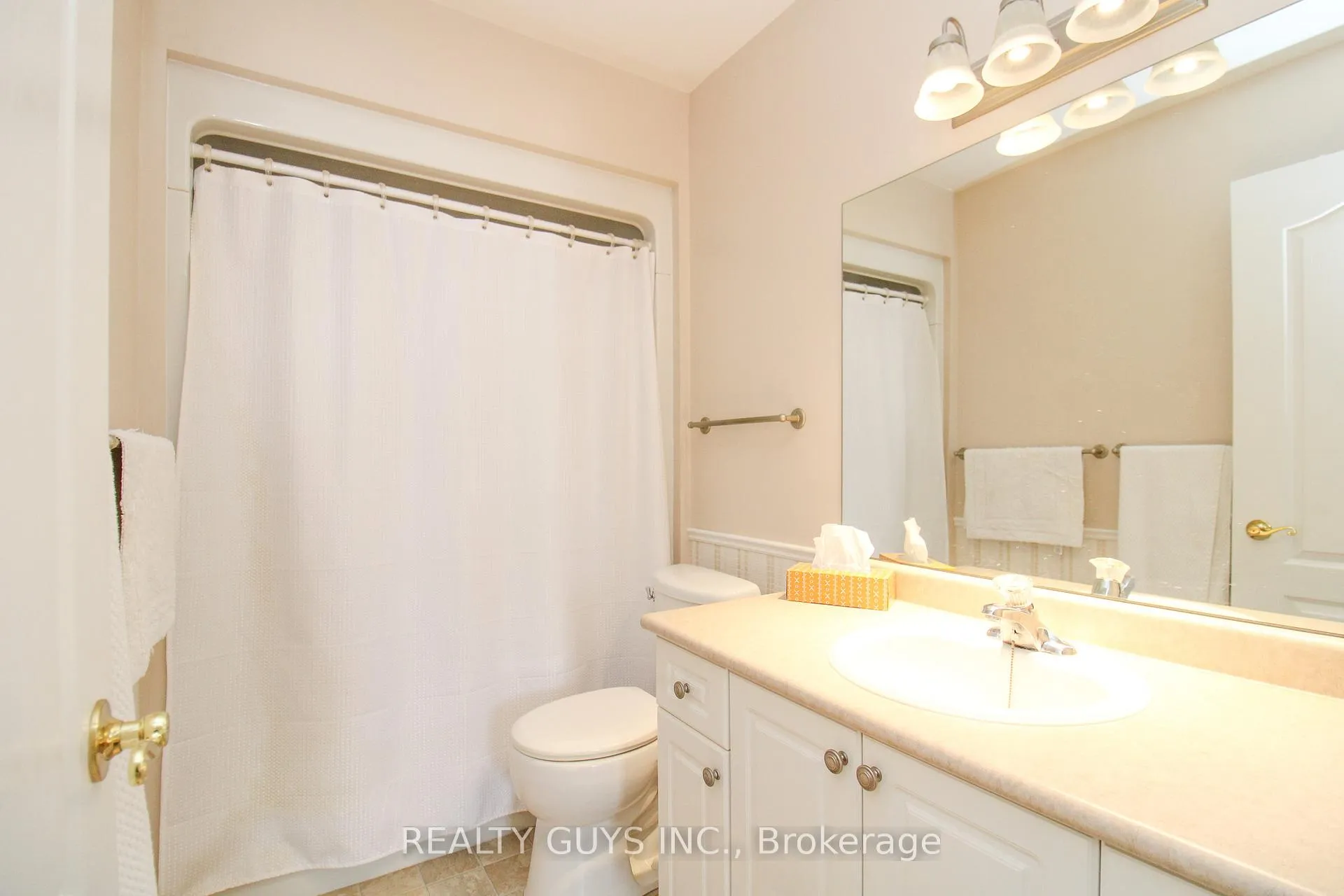Photo 20 of Unit UNIT #6, 909 Wentworth Street, Peterborough, Otonabee Ward 1 — HOMEH