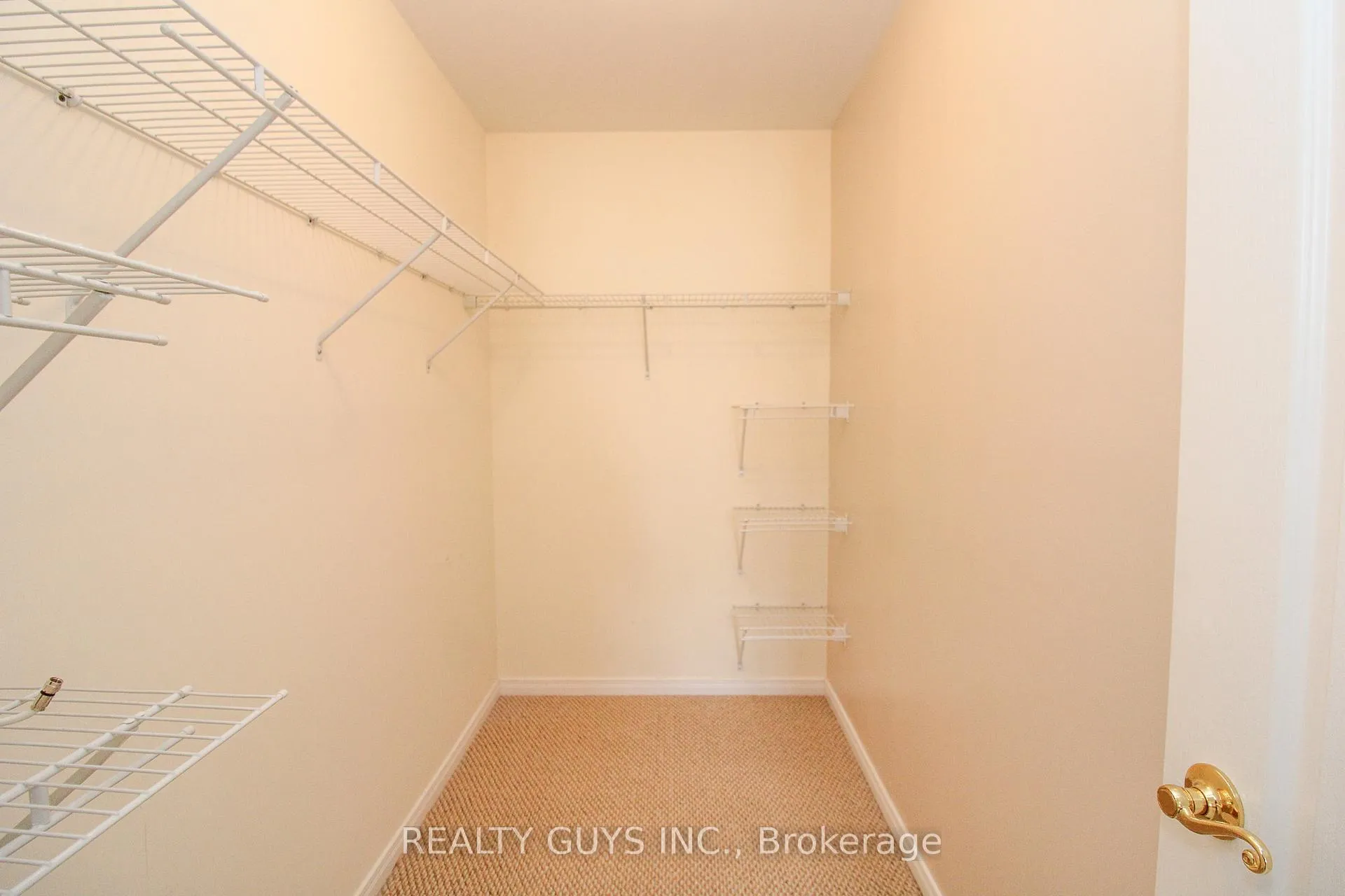 Photo 21 of Unit UNIT #6, 909 Wentworth Street, Peterborough, Otonabee Ward 1 — HOMEH