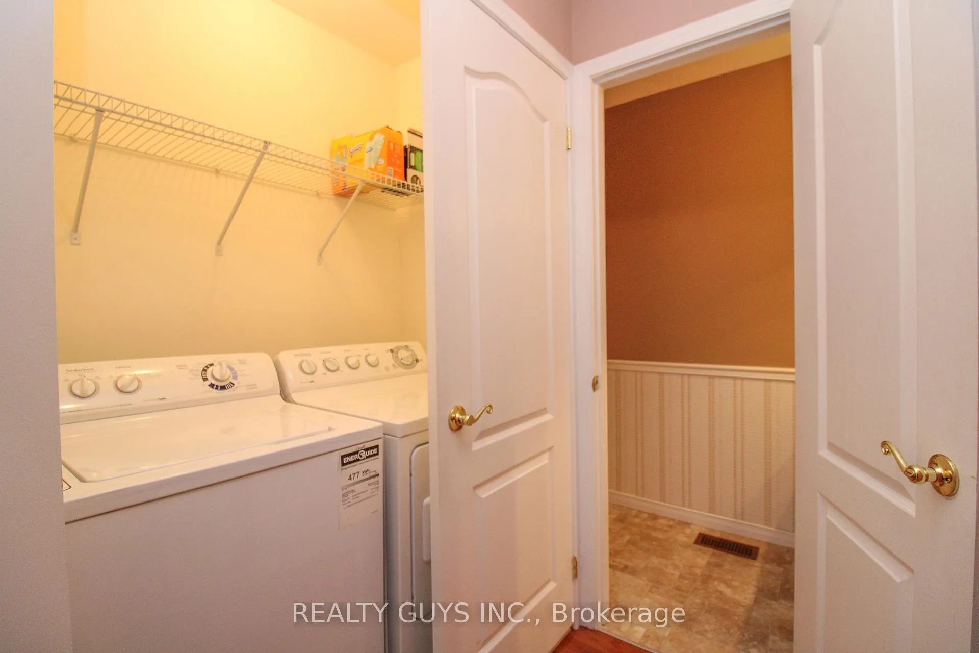 Photo 23 of Unit UNIT #6, 909 Wentworth Street, Peterborough, Otonabee Ward 1 — HOMEH