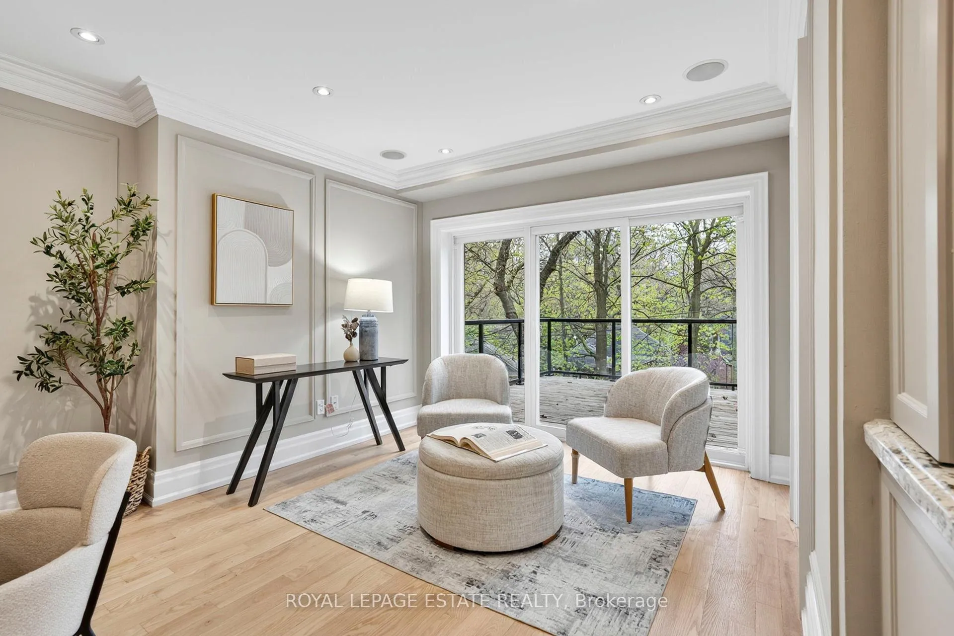 Photo 15 of 63 Beaufort Road, Toronto, The Beaches — HOMEH