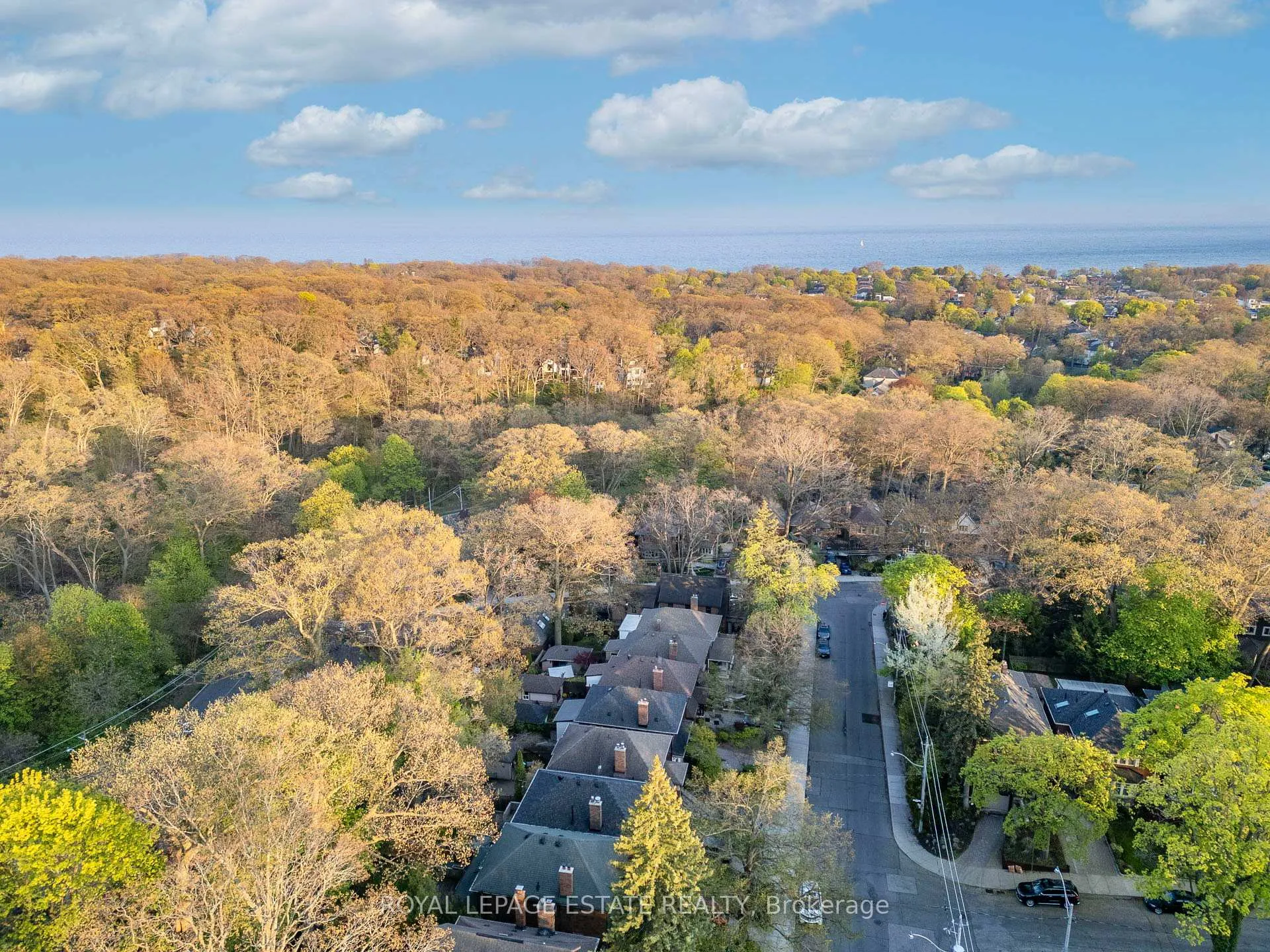 Photo 45 of 63 Beaufort Road, Toronto, The Beaches — HOMEH