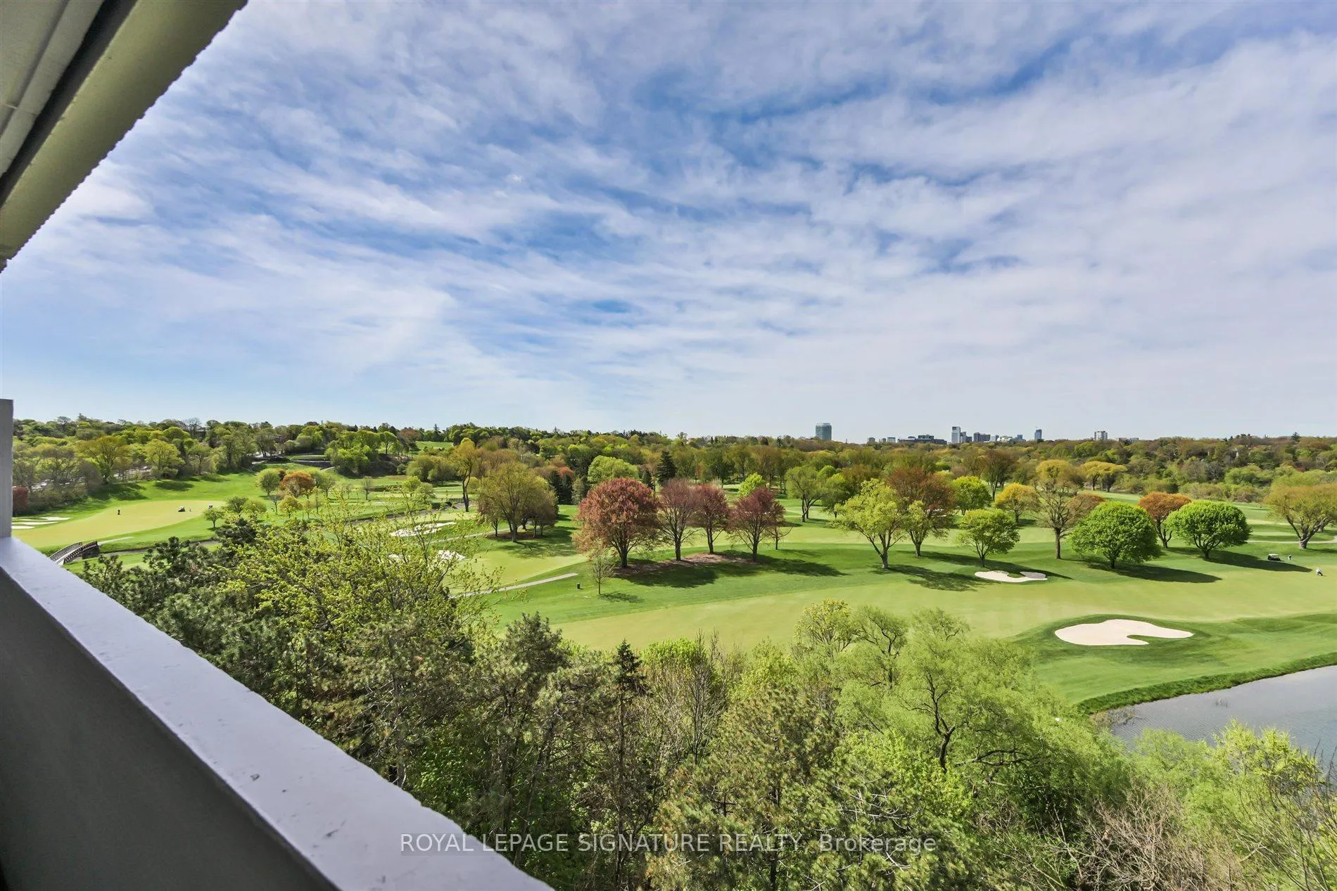 Photo 2 of Unit 912, 240 Scarlett Road, Toronto, Rockcliffe-Smythe — HOMEH