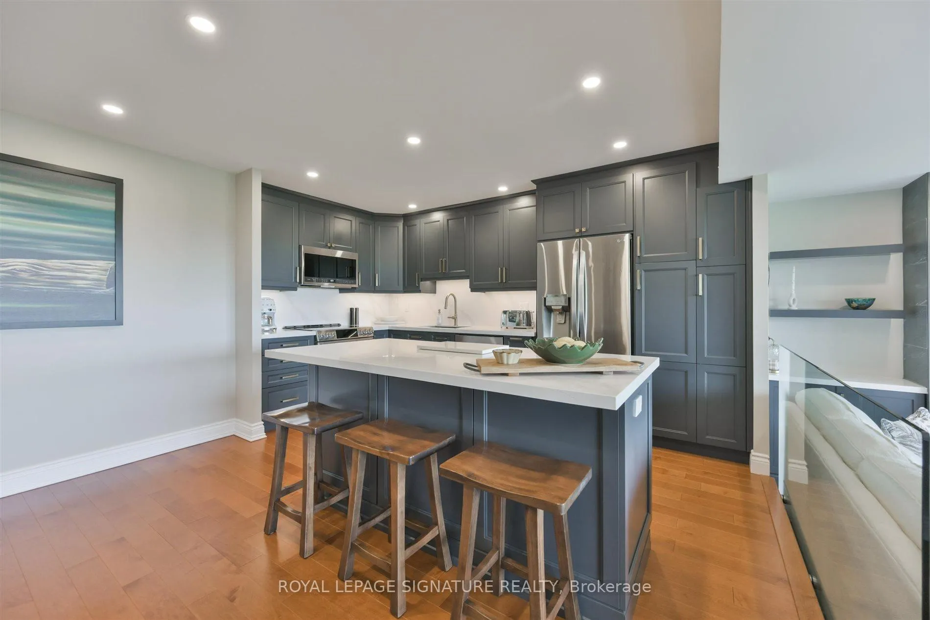 Photo 9 of Unit 912, 240 Scarlett Road, Toronto, Rockcliffe-Smythe — HOMEH