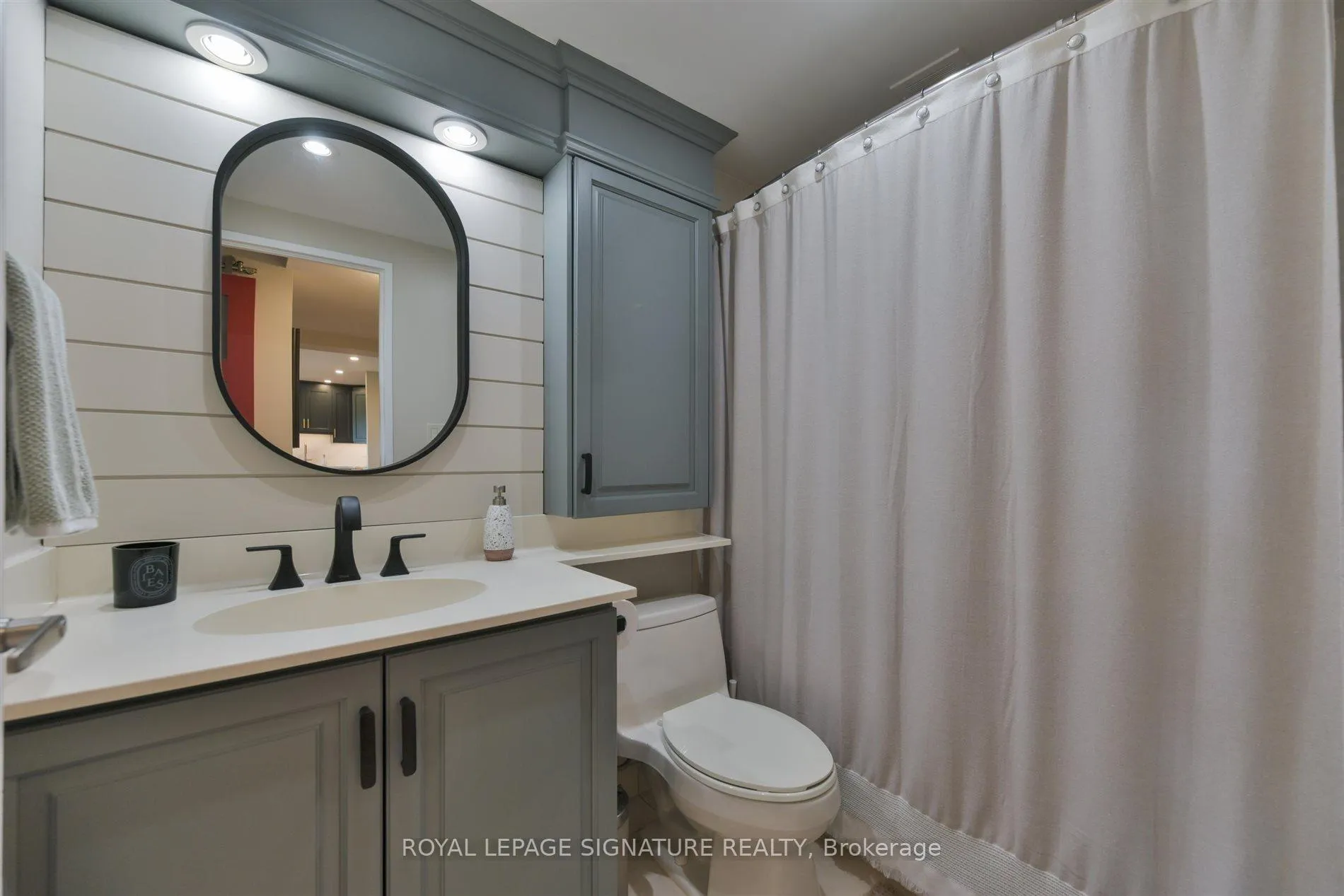 Photo 34 of Unit 912, 240 Scarlett Road, Toronto, Rockcliffe-Smythe — HOMEH