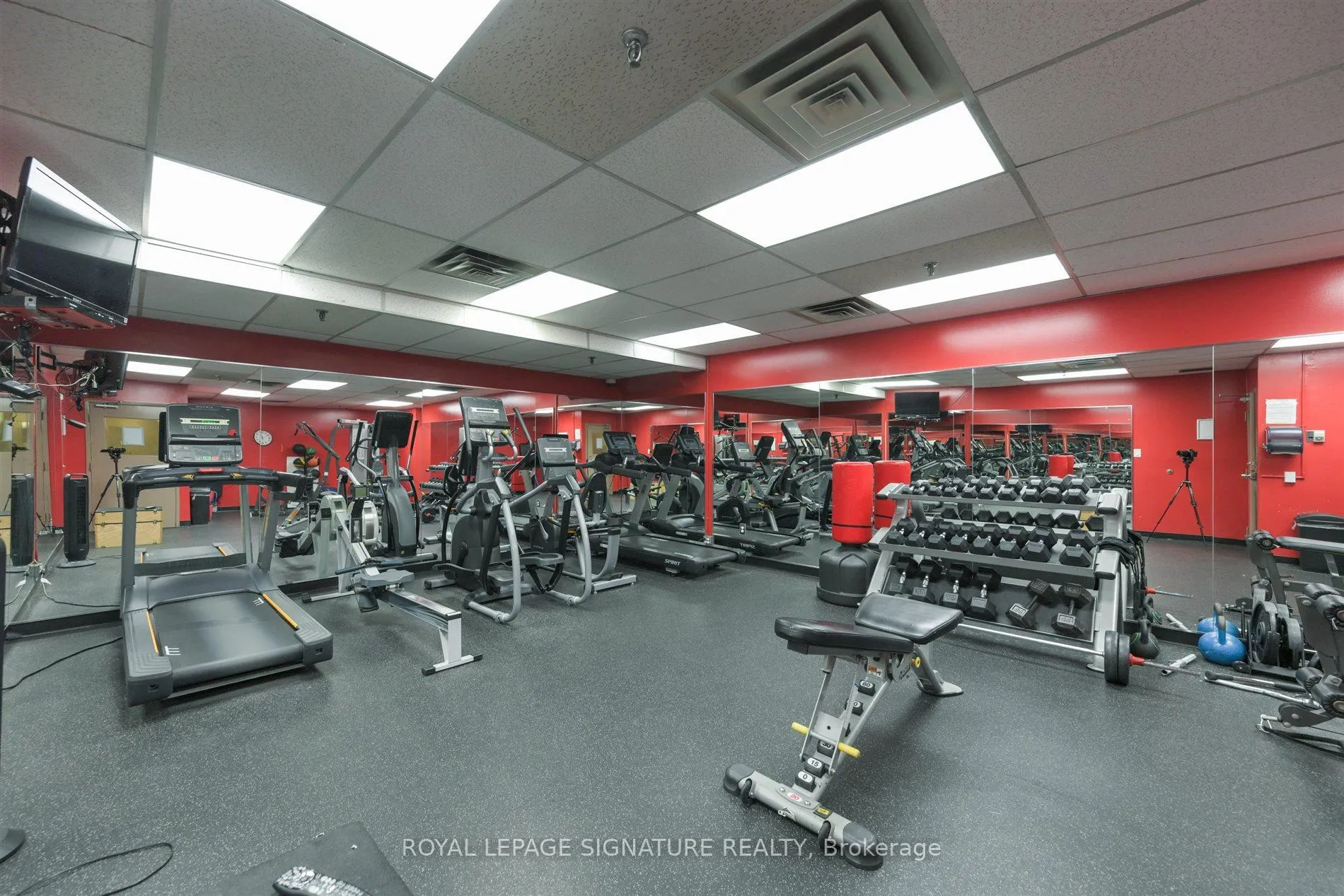 Photo 37 of Unit 912, 240 Scarlett Road, Toronto, Rockcliffe-Smythe — HOMEH