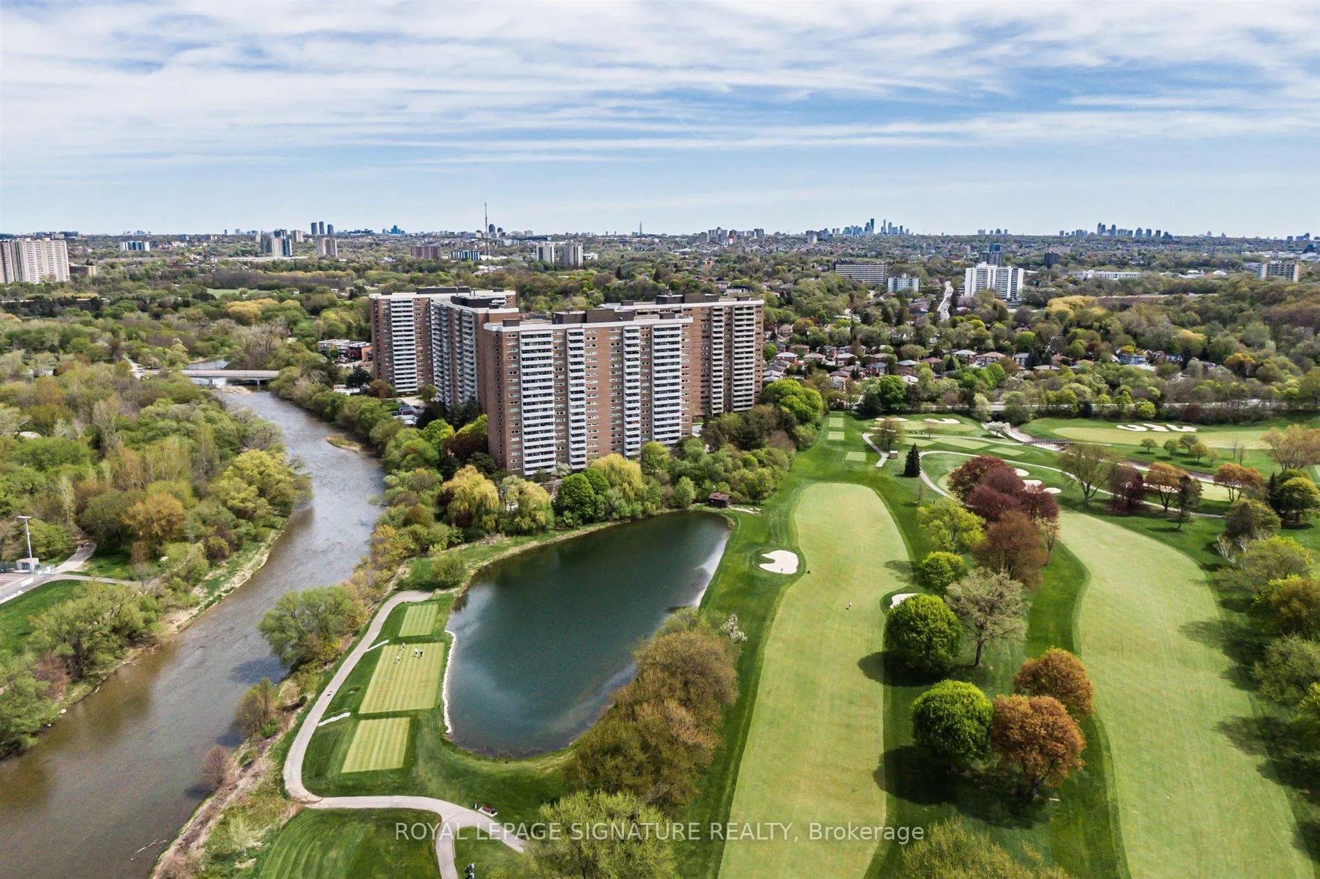 Photo 42 of Unit 912, 240 Scarlett Road, Toronto, Rockcliffe-Smythe — HOMEH