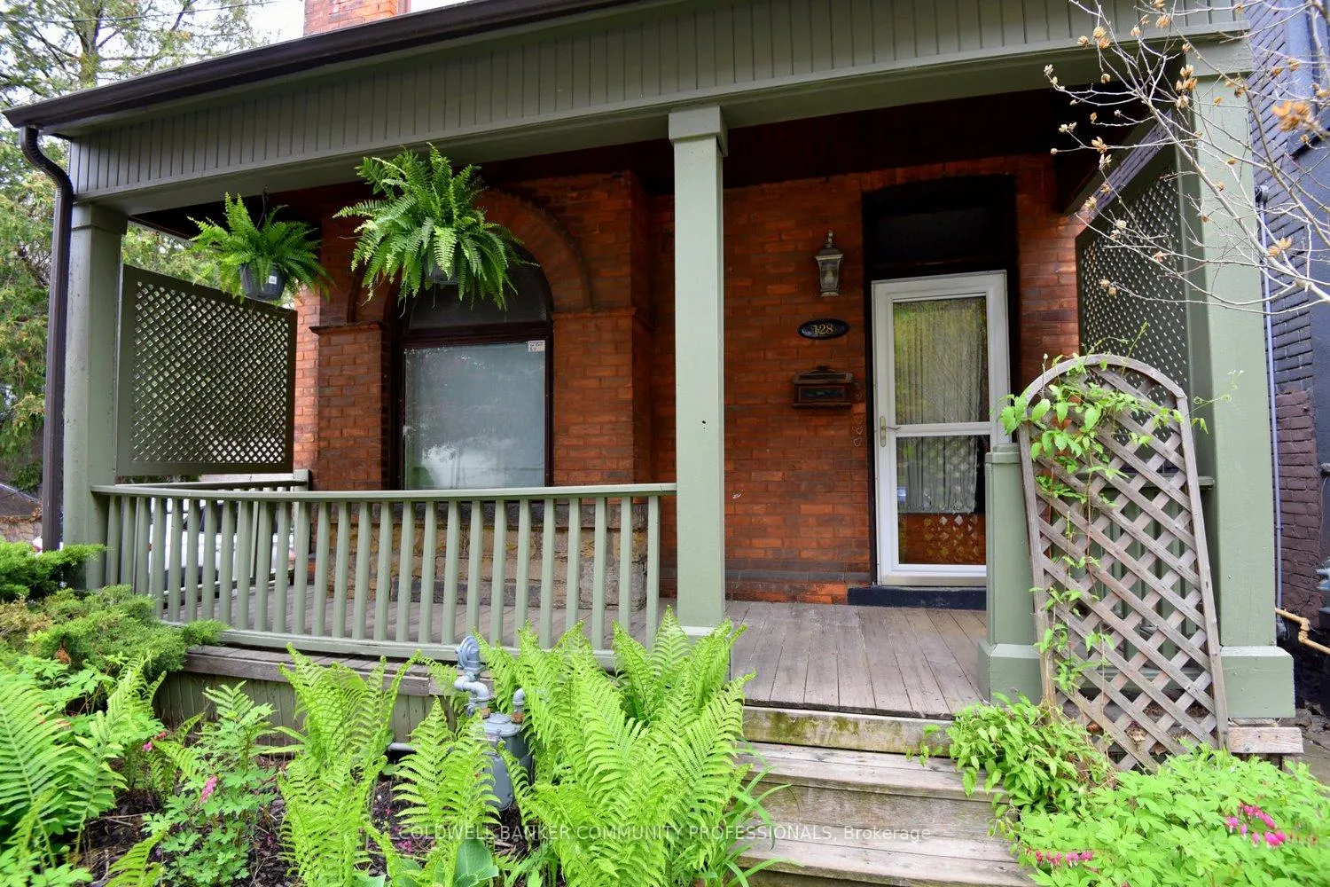 Photo 4 of 128 Hess Street S, Hamilton, Durand — HOMEH