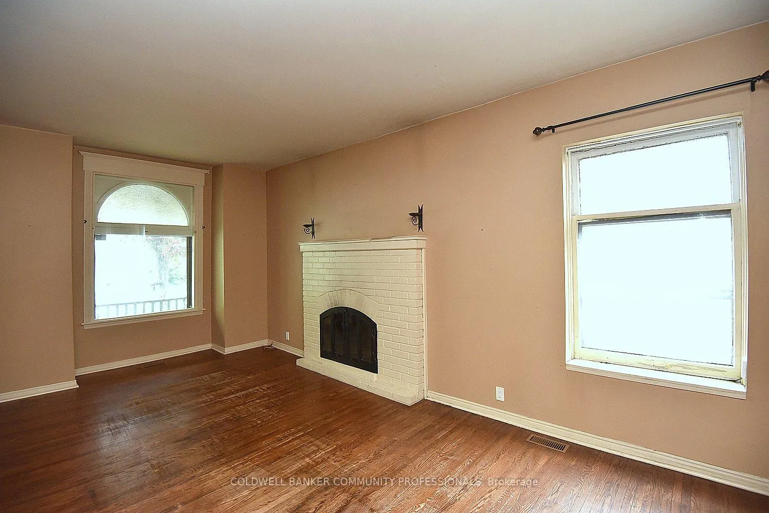 Photo 9 of 128 Hess Street S, Hamilton, Durand — HOMEH