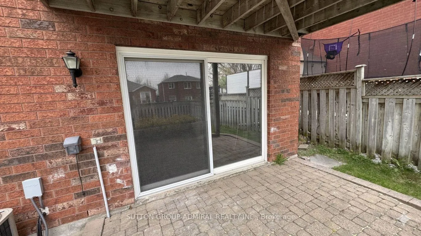 Photo 9 of Unit Lower, 12 Revelstoke Court, Barrie, Holly — HOMEH