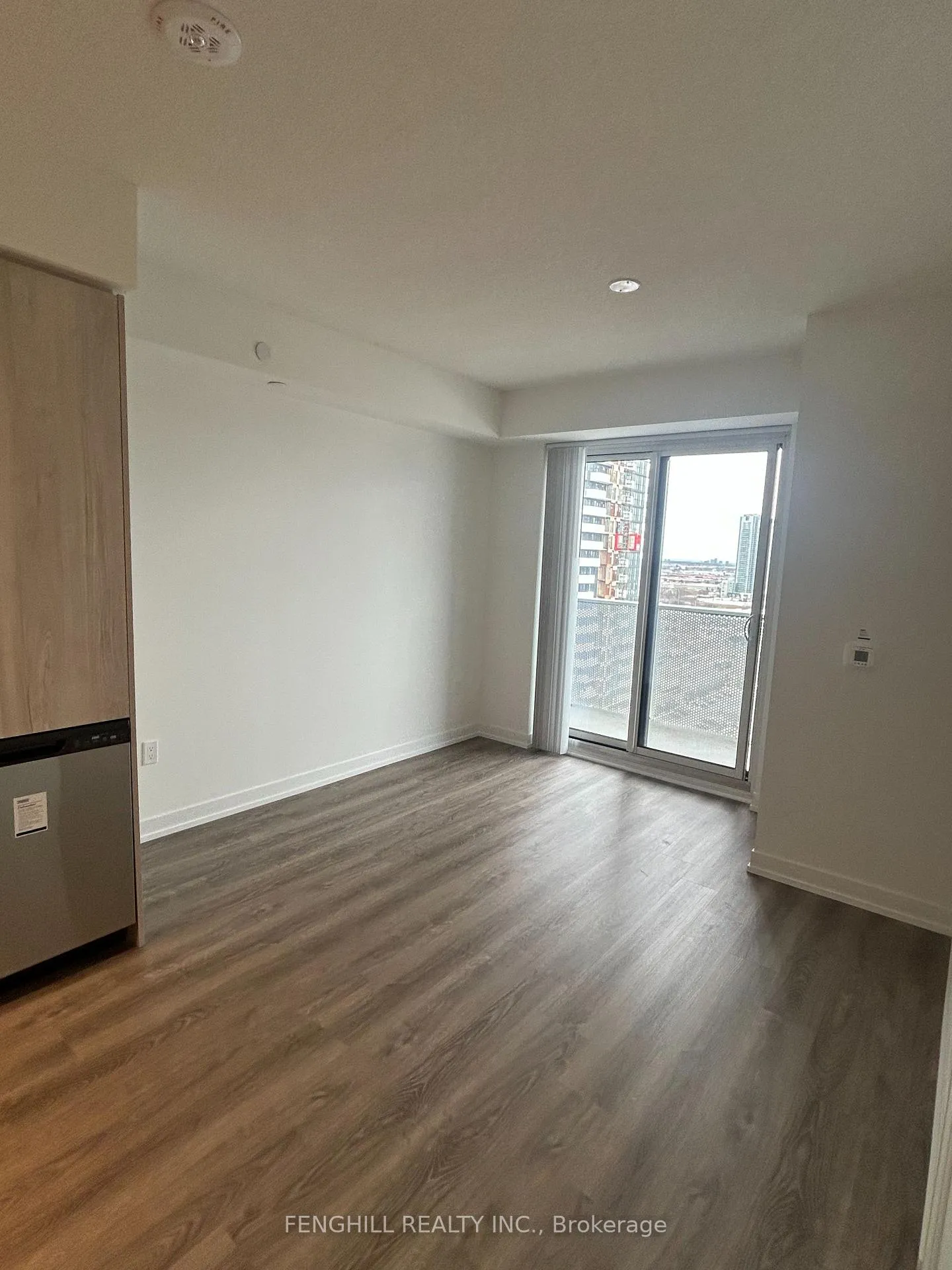 Photo 6 of Unit 2302, 195 Commerce Street, Vaughan, Vaughan Corporate Centre — HOMEH
