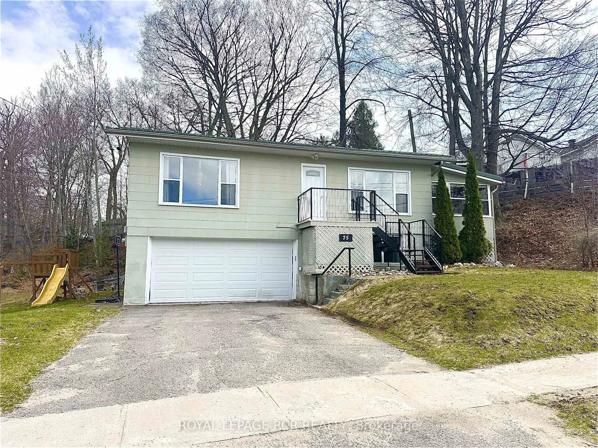 Photo 1 of 75 Hazel Street, Tay, Waubaushene — HOMEH