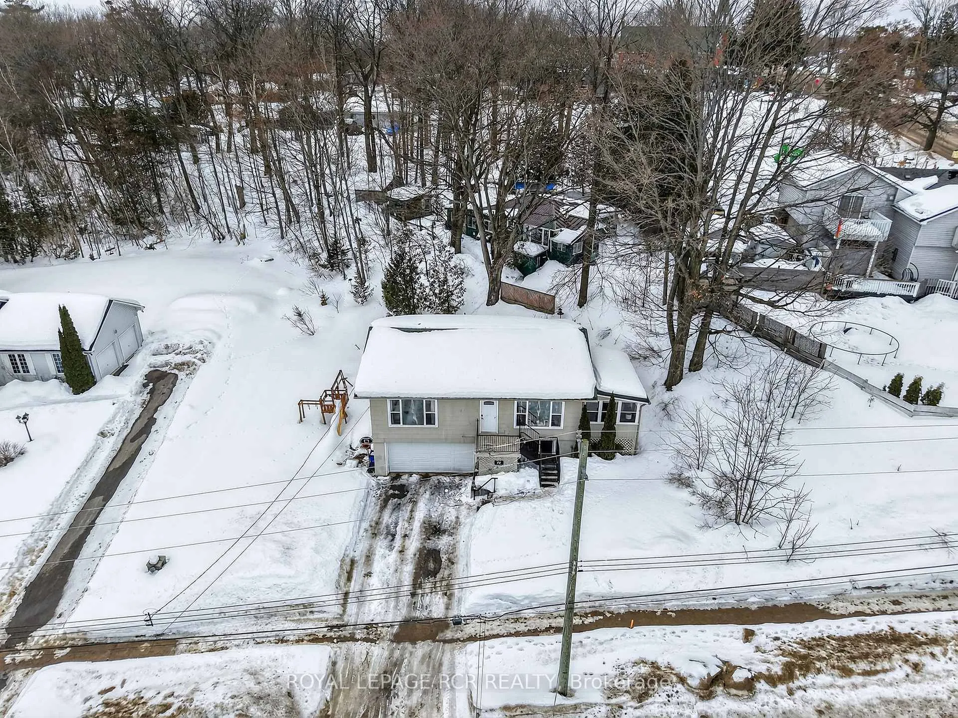 Photo 16 of 75 Hazel Street, Tay, Waubaushene — HOMEH