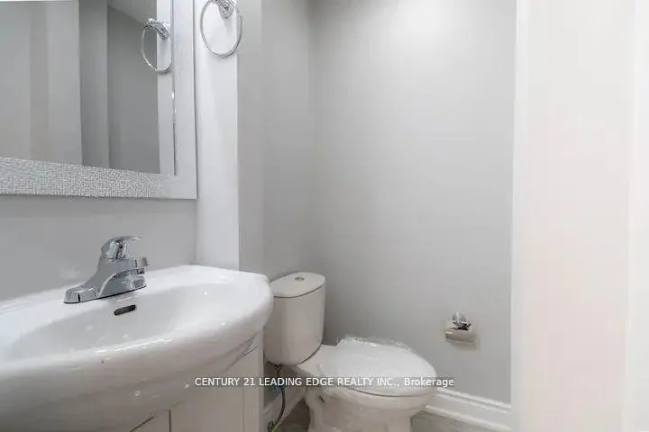 Photo 21 of 5595 Wesley Place, Niagara Falls, Downtown — HOMEH
