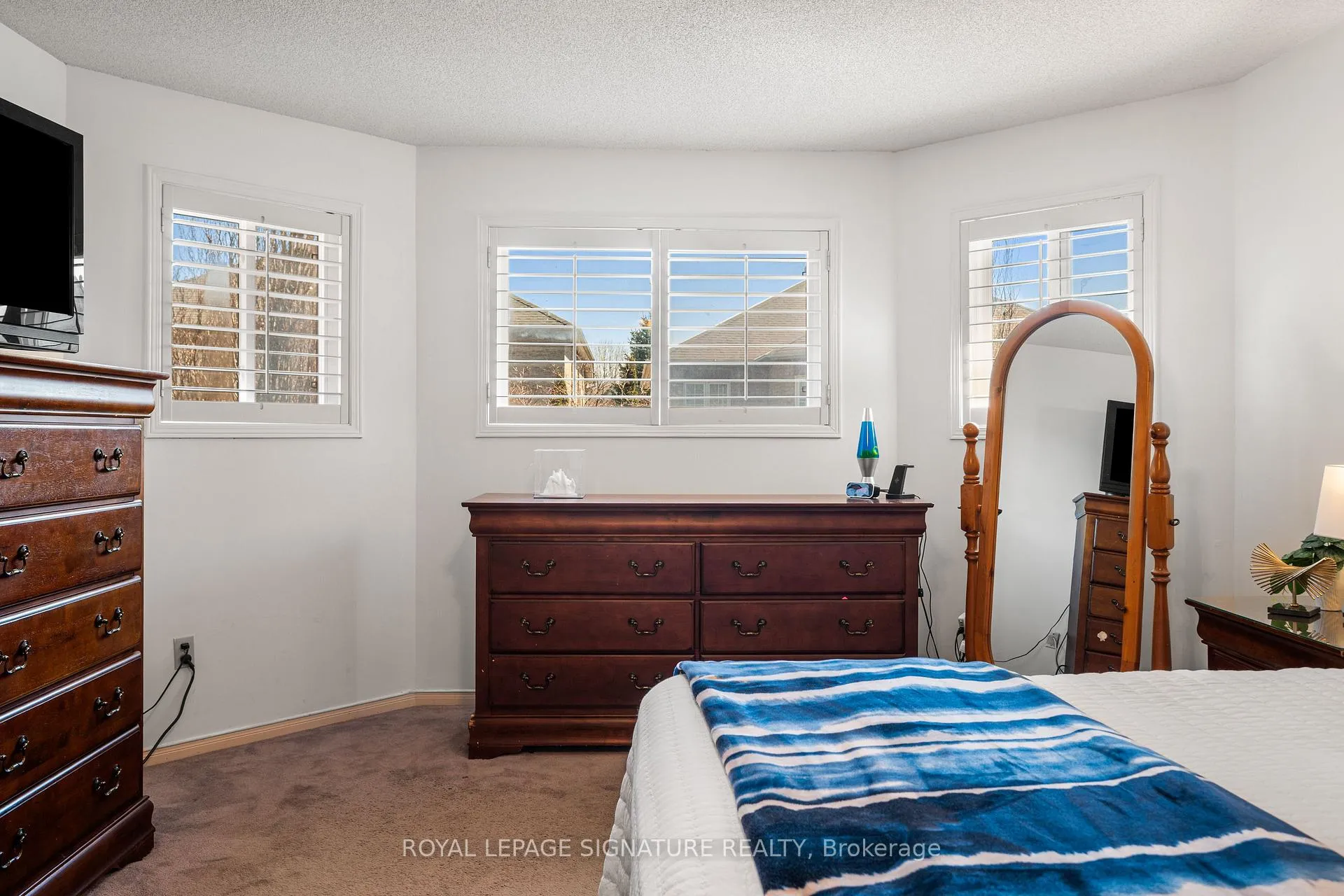Photo 22 of 59 Edenbridge Drive, Vaughan, Beverley Glen — HOMEH