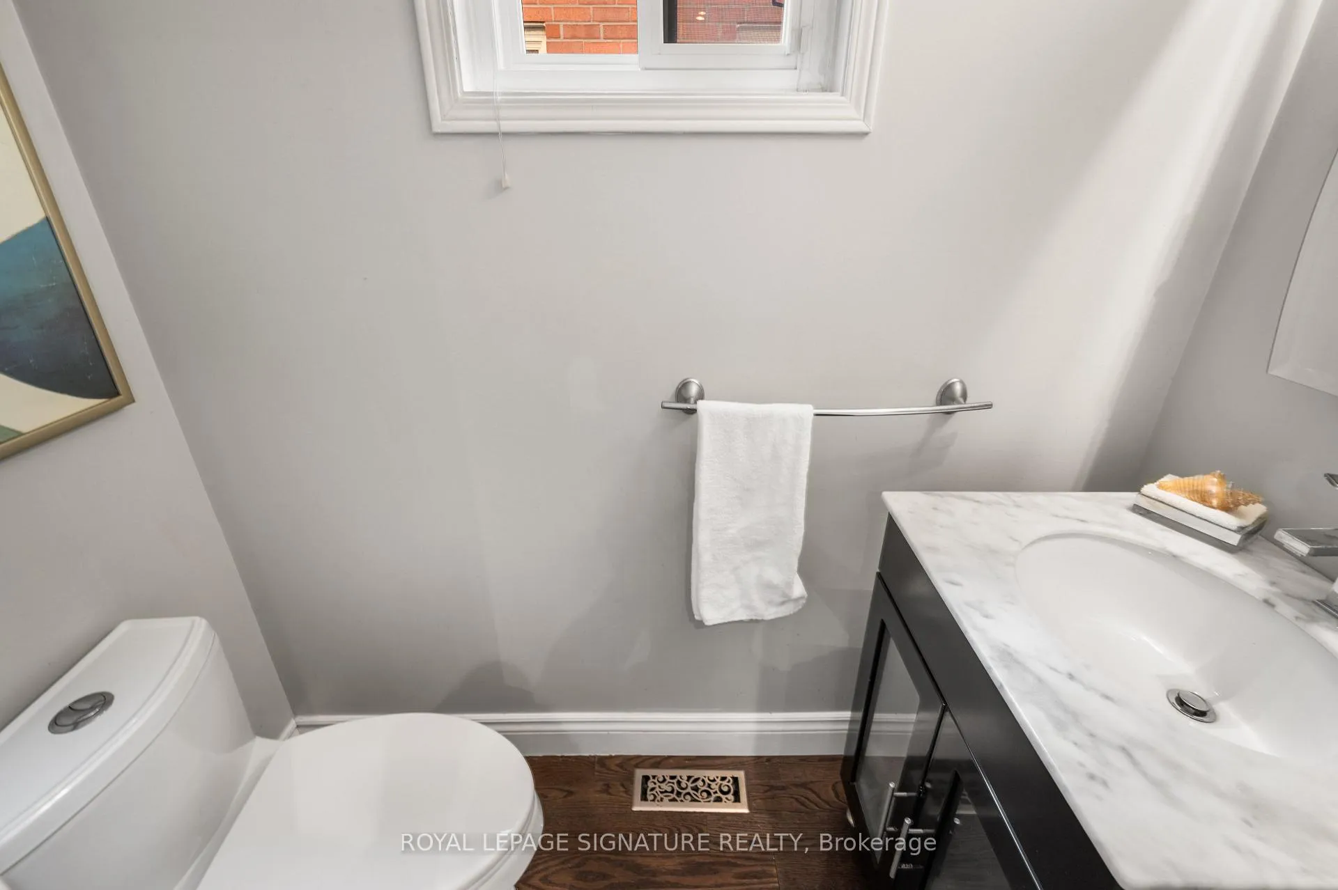 Photo 33 of 59 Edenbridge Drive, Vaughan, Beverley Glen — HOMEH