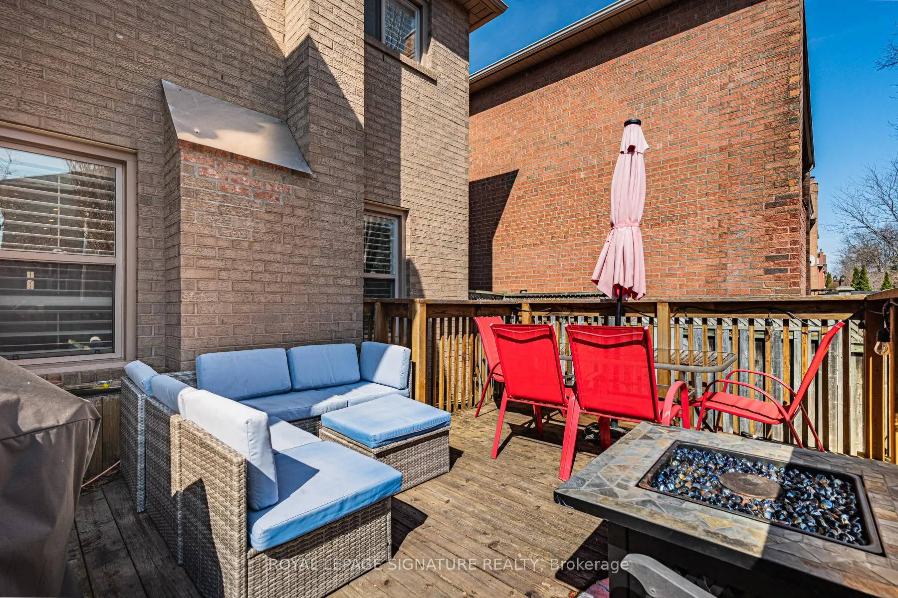 Photo 44 of 59 Edenbridge Drive, Vaughan, Beverley Glen — HOMEH