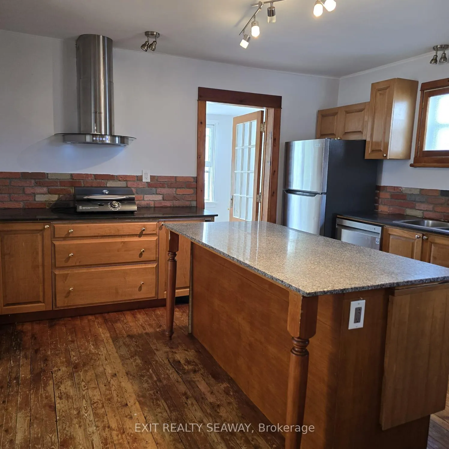 Photo 2 of 140 Belmont Street, Cornwall — HOMEH