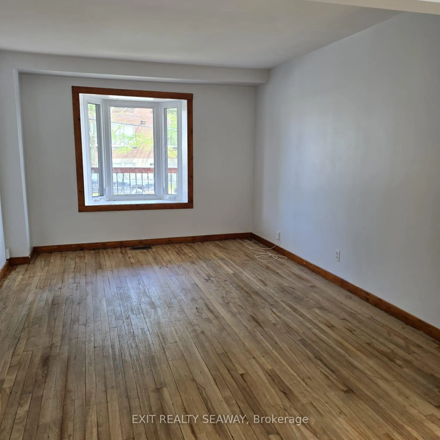 Photo 5 of 140 Belmont Street, Cornwall — HOMEH