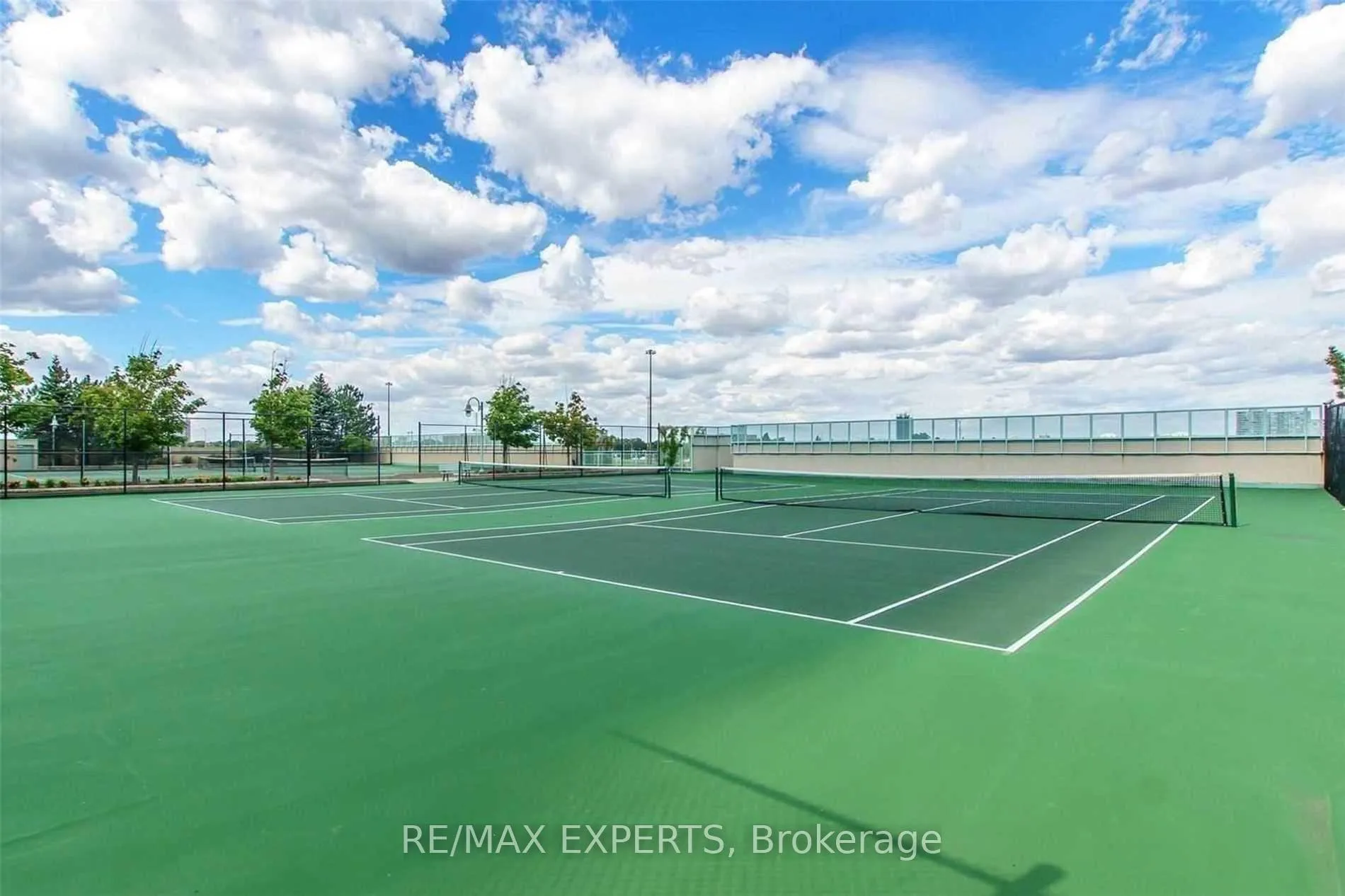 Photo 19 of Unit 819, 88 Corporate Drive, Scarborough, Woburn — HOMEH