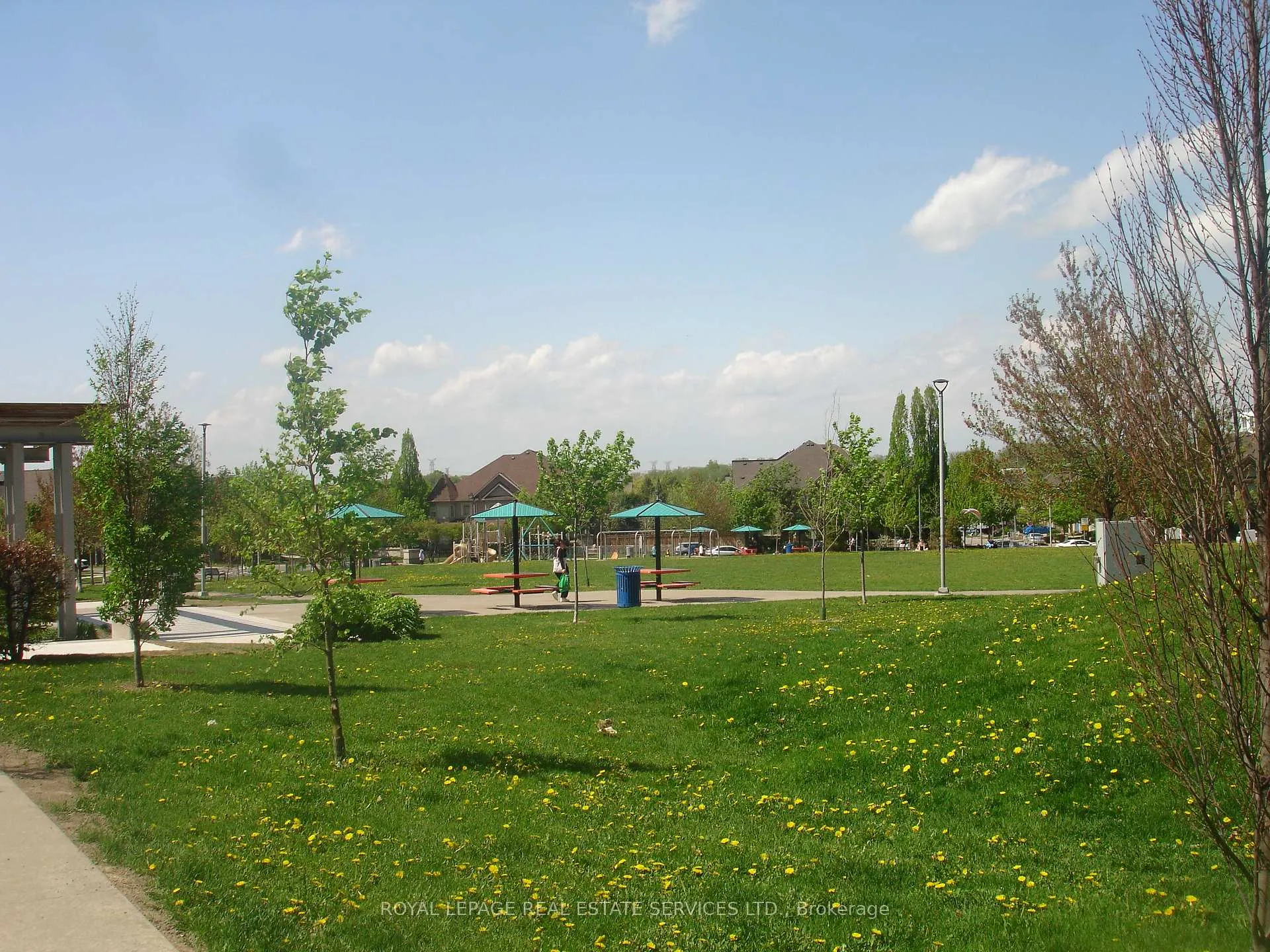 Photo 6 of Unit 311, 15 North Park Road, Vaughan, Beverley Glen — HOMEH